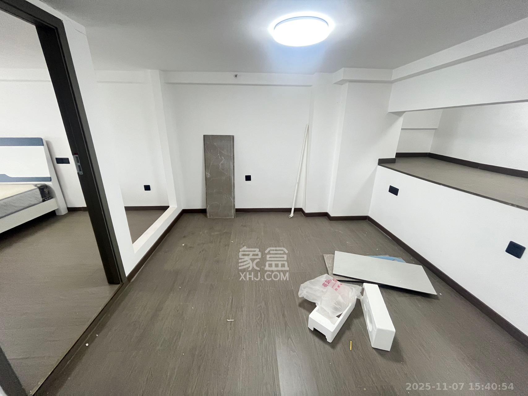 明昇壹城(明昇时代广场)三期 3室2厅2卫 3100.0元/月 明昇壹城(明昇时代广场)三期 3室2厅2卫 3100.0元/月室内图