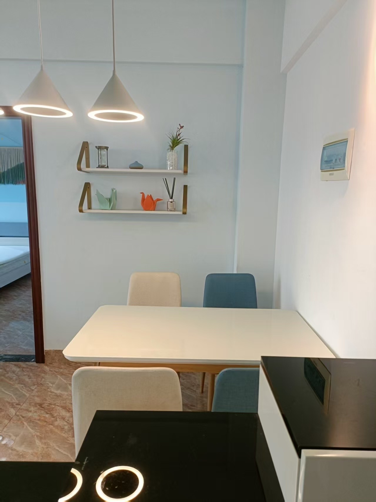 郁金香花园 1室1厅1卫 2100.0元/月 郁金香花园 1室1厅1卫 2100.0元/月室内图