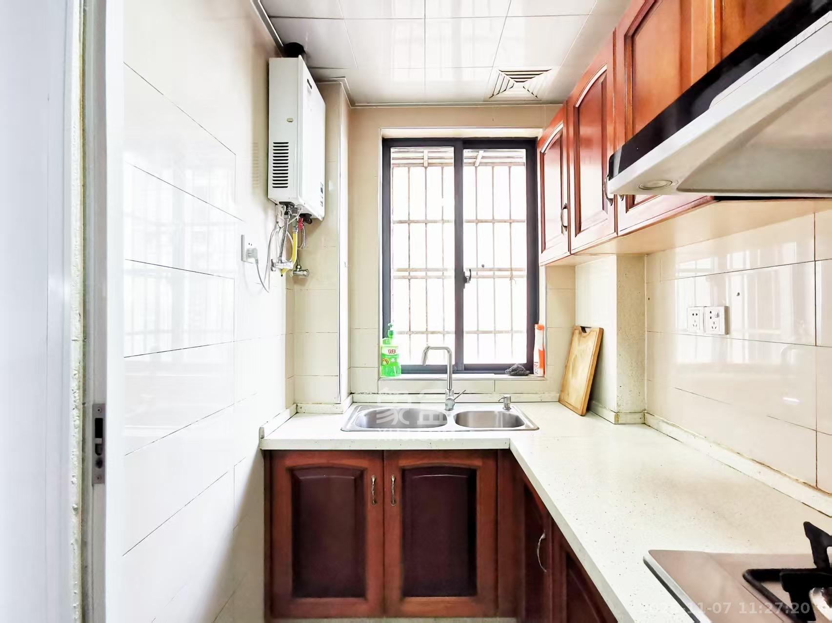 万象新天 3室1厅2卫 4000.0元/月 万象新天 3室1厅2卫 4000.0元/月室内图