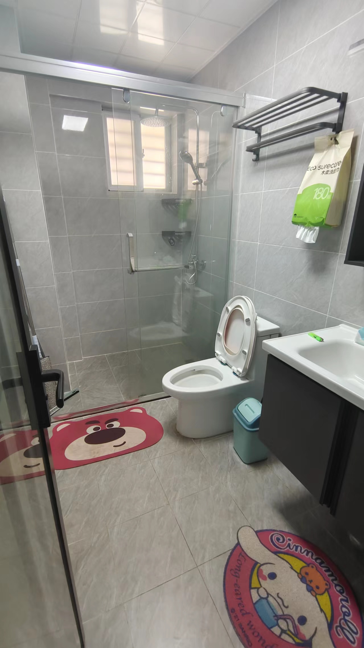 都市庭苑  1室1厅1卫    2300.0元/月室内图