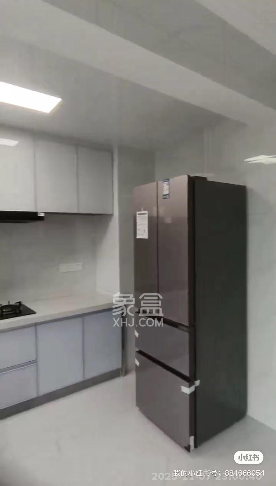 云和华府  3室2厅2卫    3000.0元/月室内图