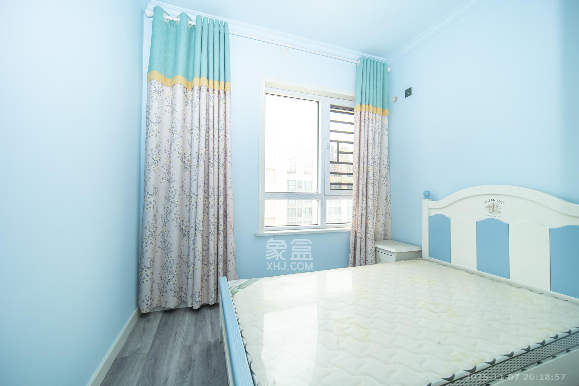 金科时代中心 3室2厅1卫 72.8万 金科时代中心 3室2厅1卫 72.8万卧室