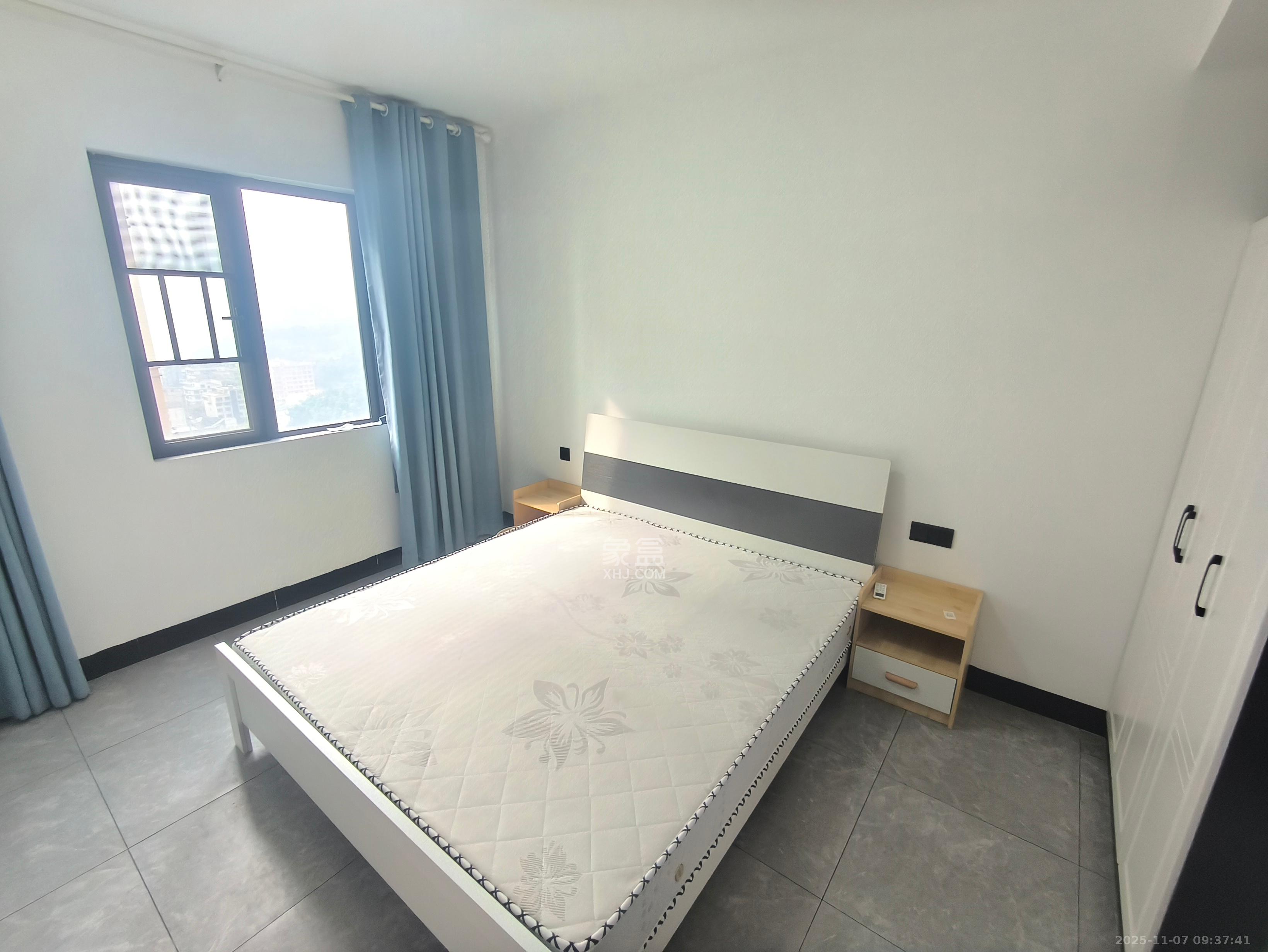 澳海澜庭  3室2厅1卫    1800.0元/月