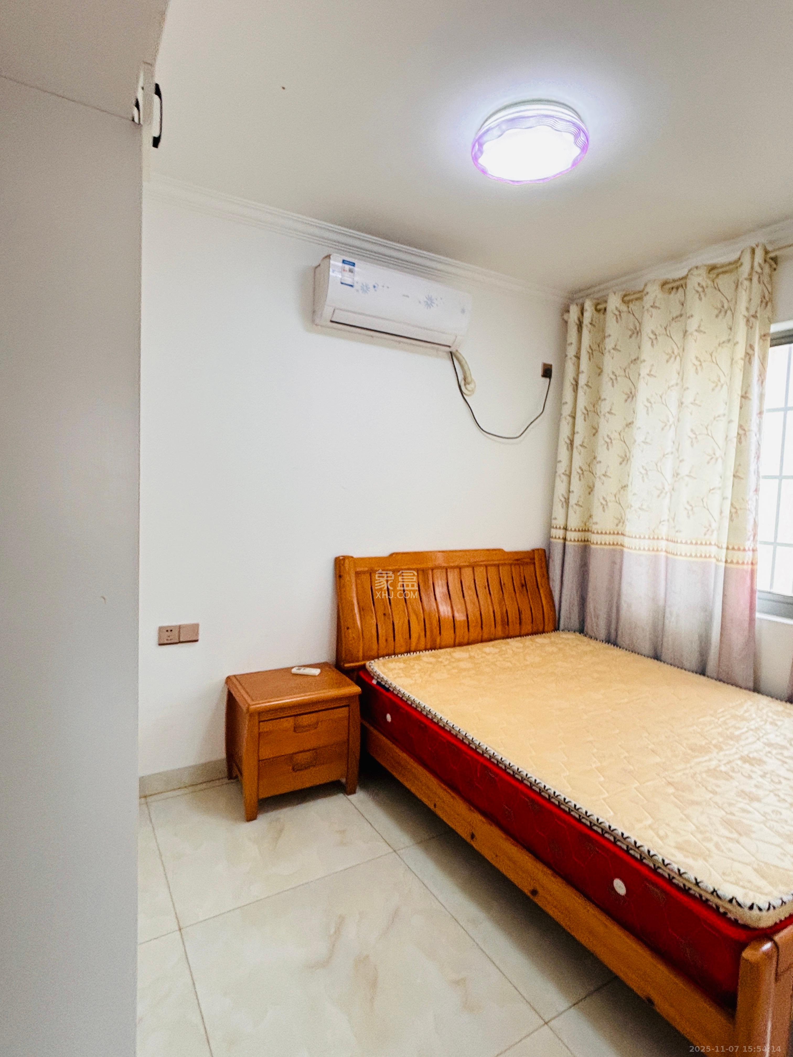 和润园一、二期  2室1厅1卫    1800.0元/月室内图