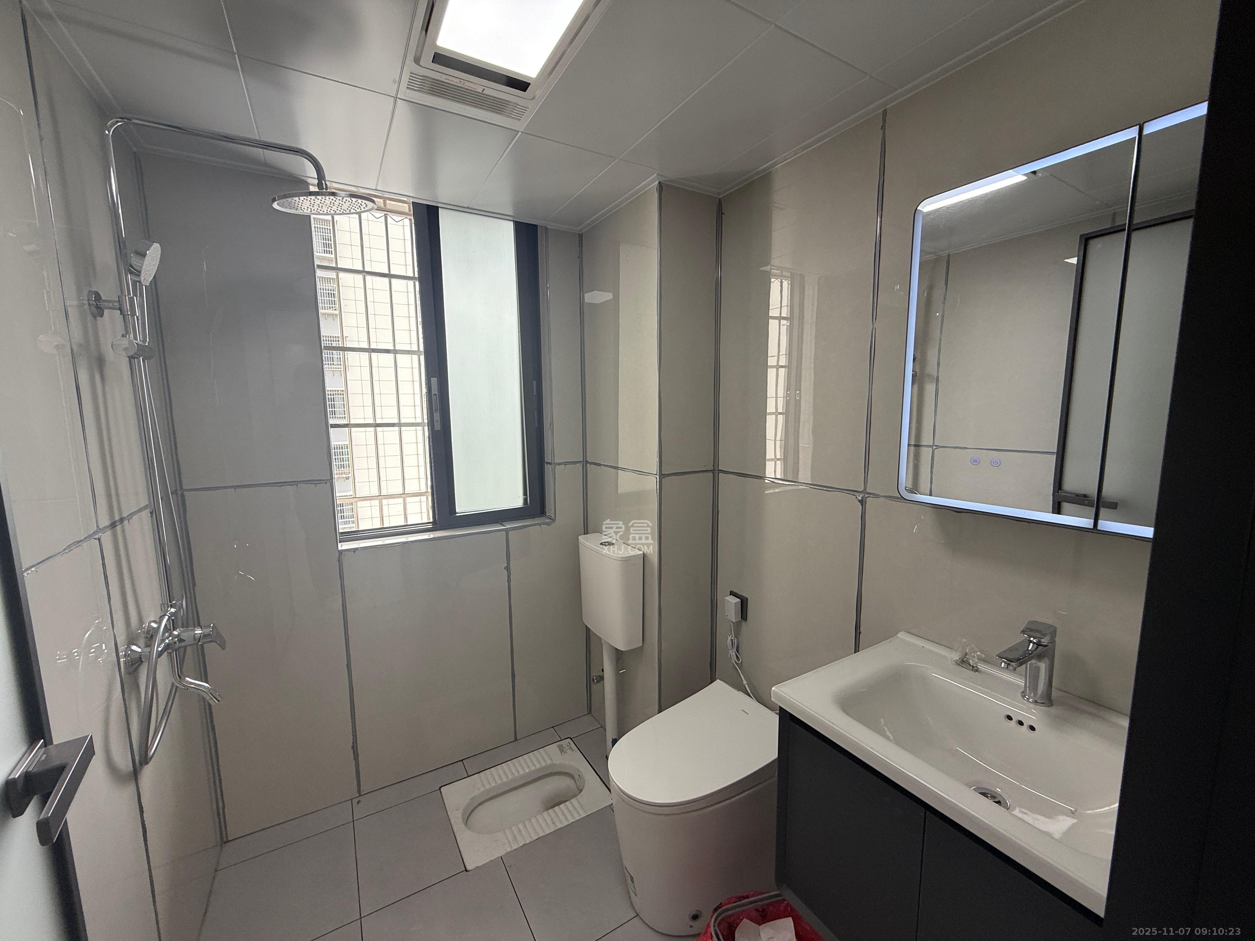 和景家园二期  1室0厅0卫    2200.0元/月室内图