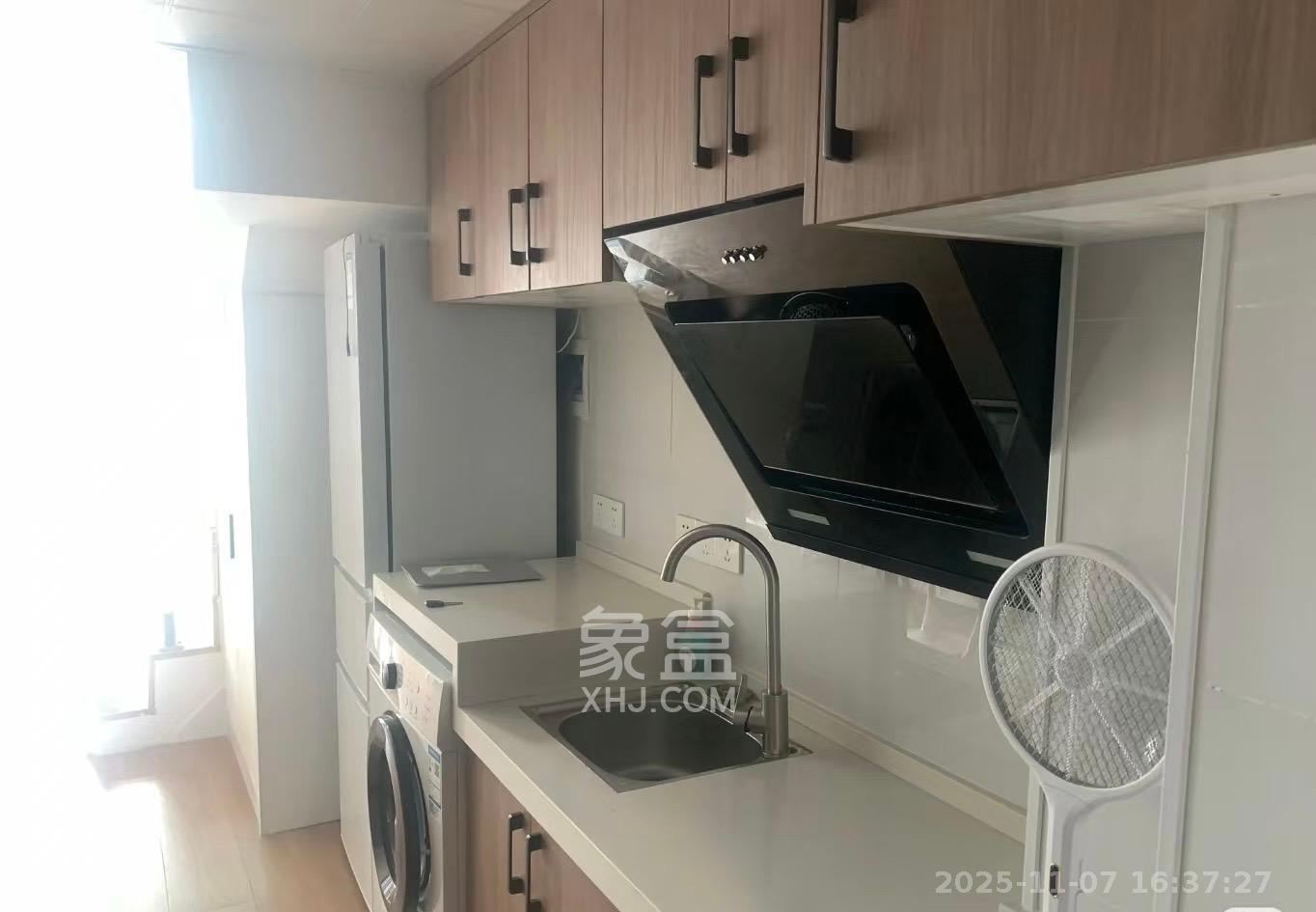 东盈商业广场（华泉城市广场）  2室2厅1卫    2400.0元/月室内图