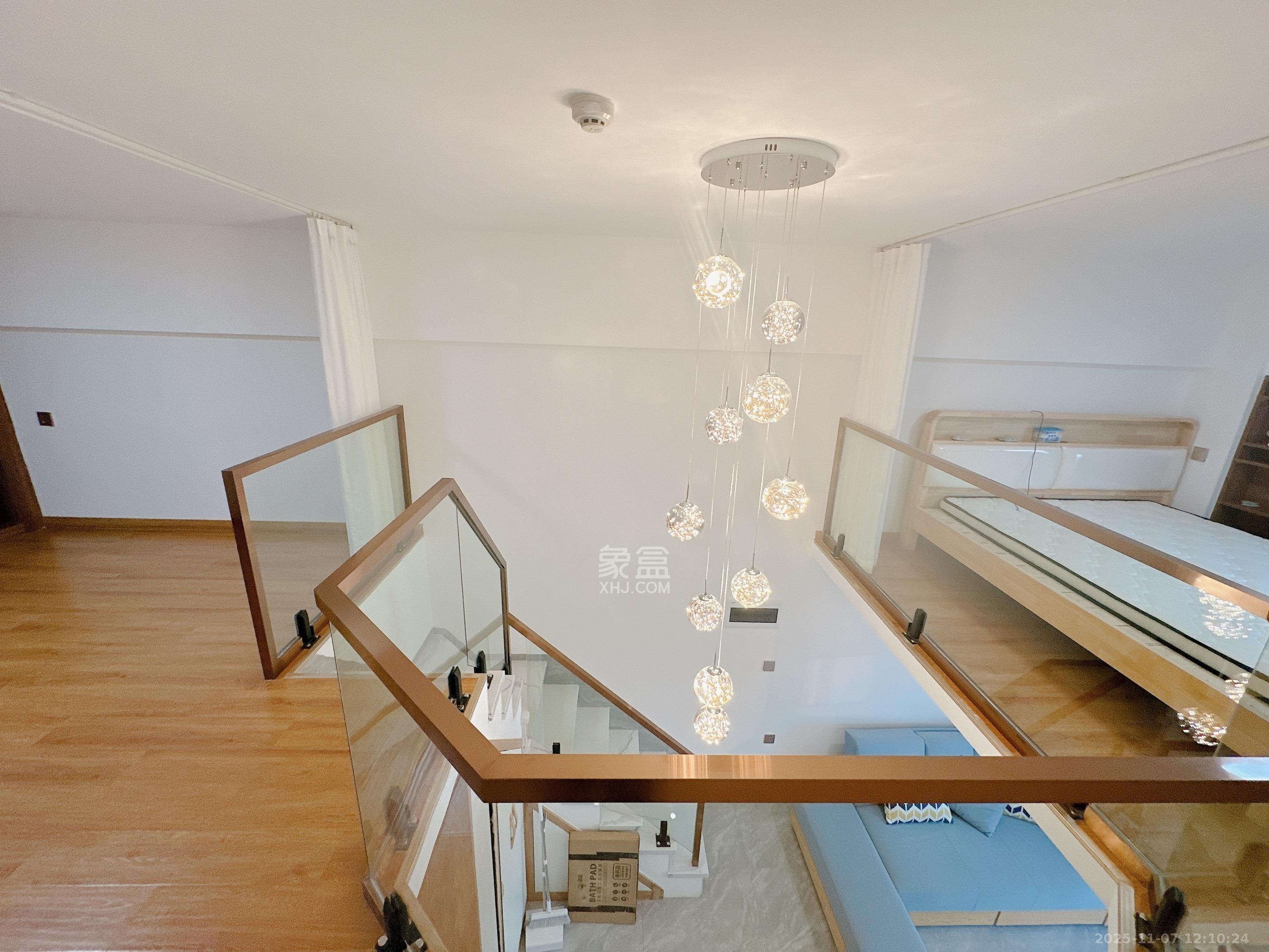 启迪协信中心 2室1厅1卫 2600.0元/月 启迪协信中心 2室1厅1卫 2600.0元/月室内图