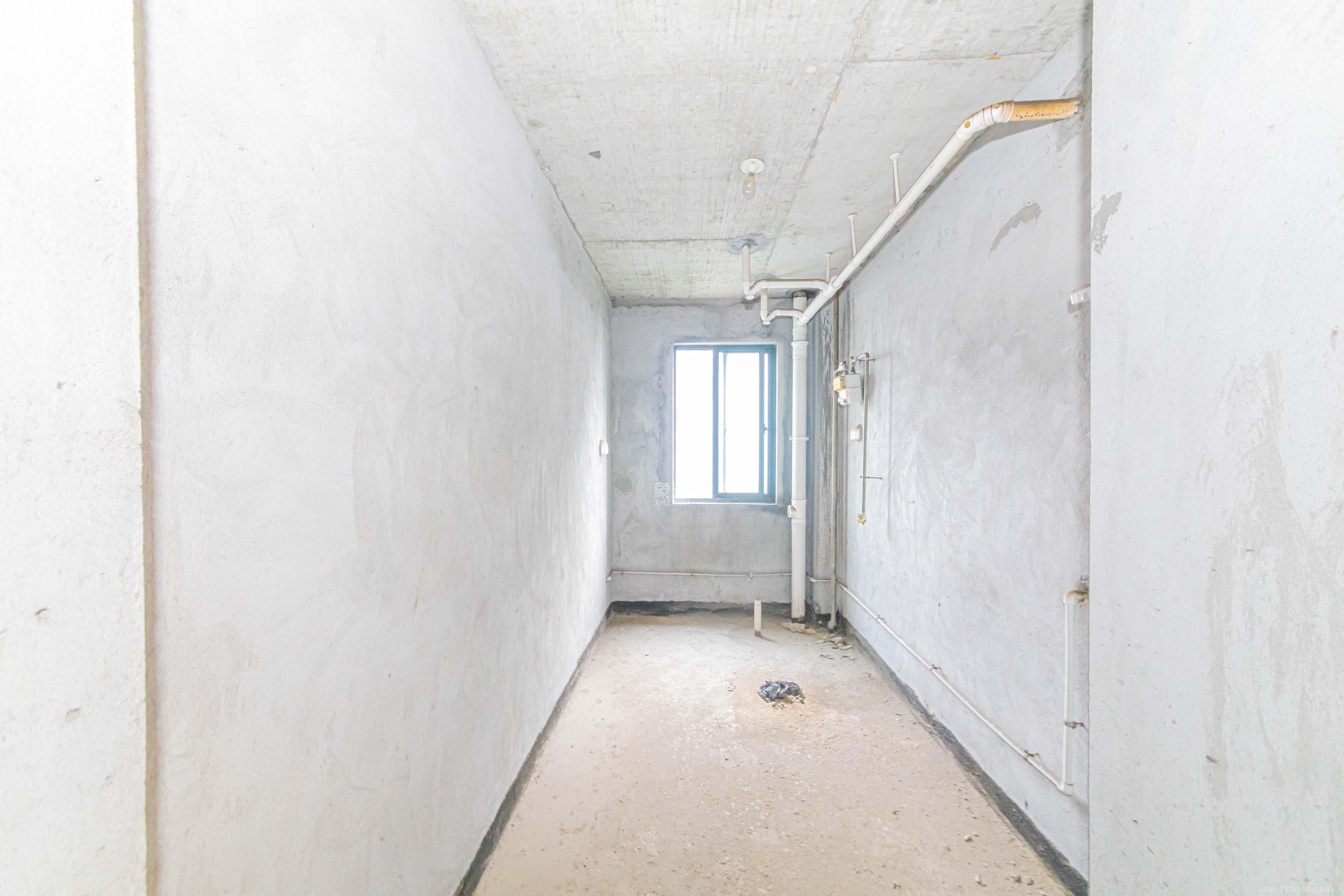 保利花园 3室2厅2卫 123.0万 保利花园 3室2厅2卫 123.0万厨房