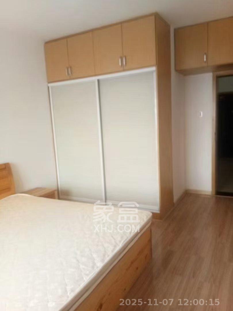 长大卧琥  1室1厅1卫    1200.0元/月室内图