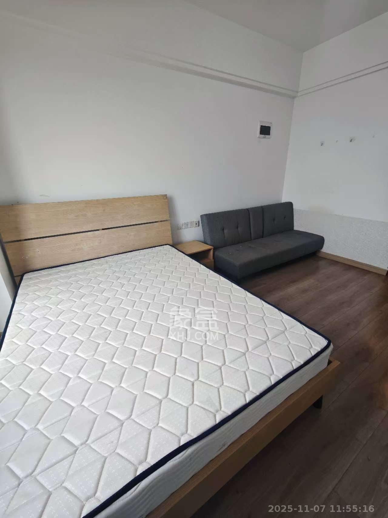 新城和樾(新城和樾公馆) 1室1厅1卫 1100.0元/月 新城和樾(新城和樾公馆) 1室1厅1卫 1100.0元/月室内图