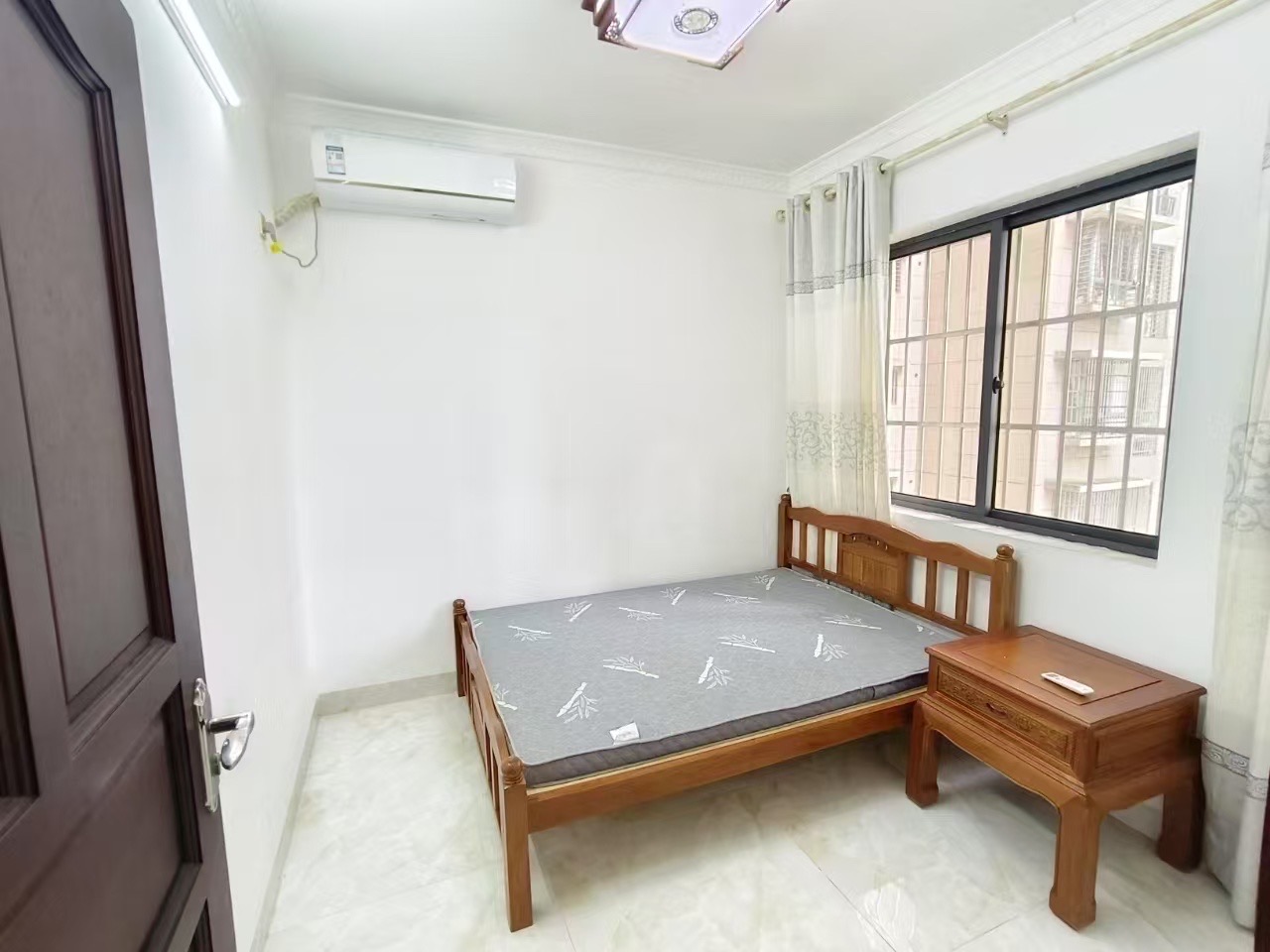 滨江新苑(一期A区) 3室2厅2卫 2500.0元/月 滨江新苑(一期A区) 3室2厅2卫 2500.0元/月室内图