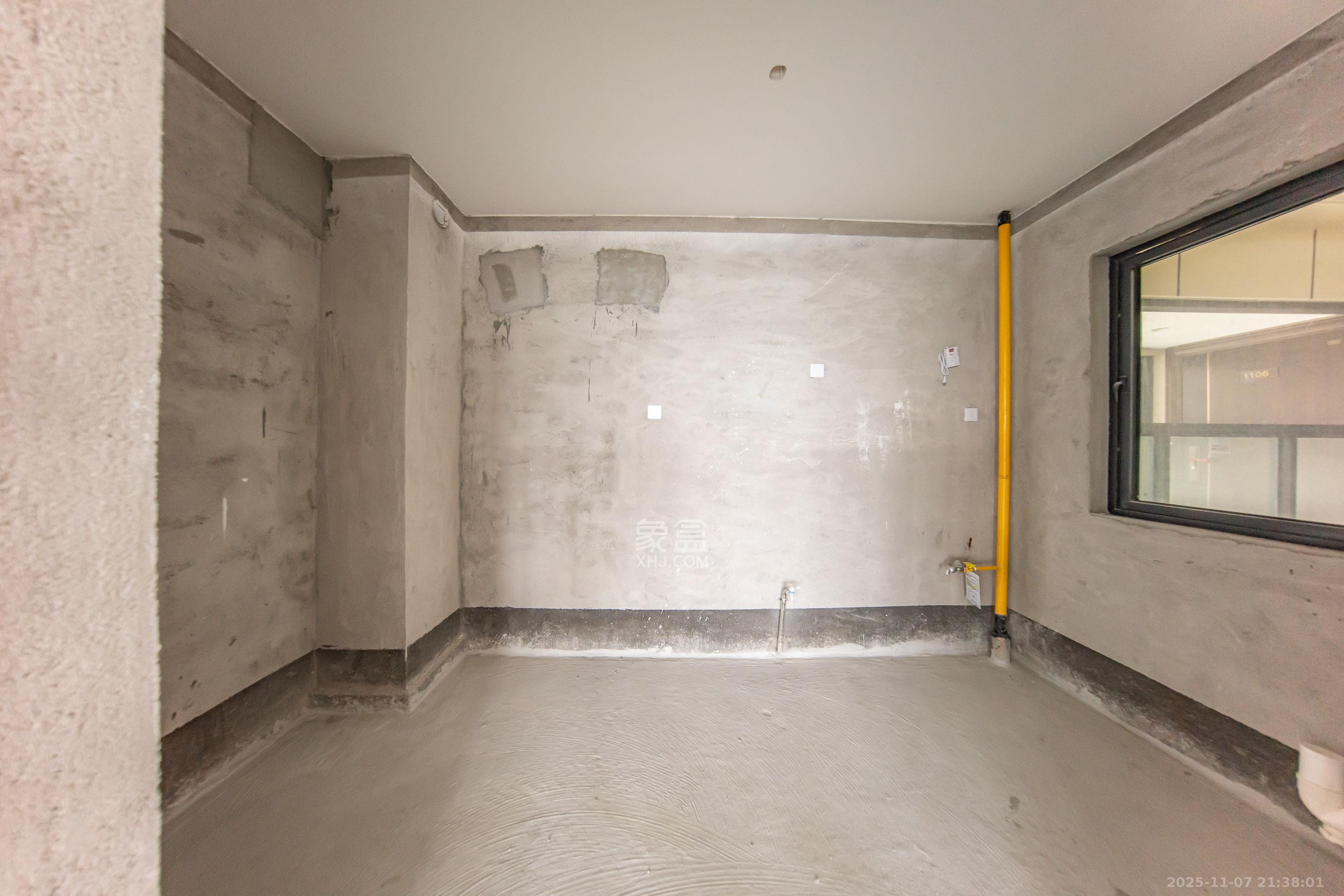 建投象山国际 5室2厅2卫 240.0万 建投象山国际 5室2厅2卫 240.0万厨房