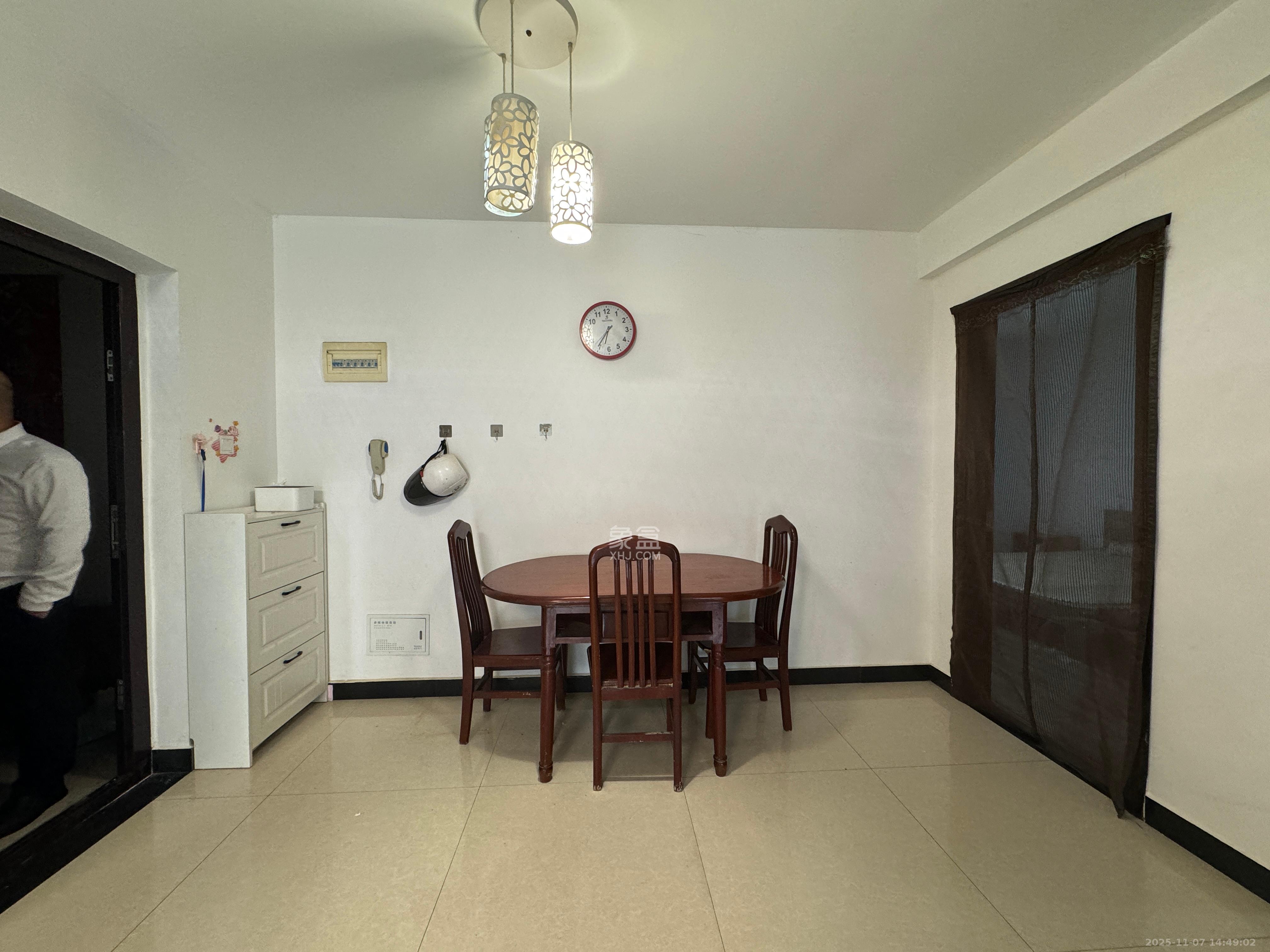 天凯东苑 2室1厅1卫 2100.0元/月 天凯东苑 2室1厅1卫 2100.0元/月室内图