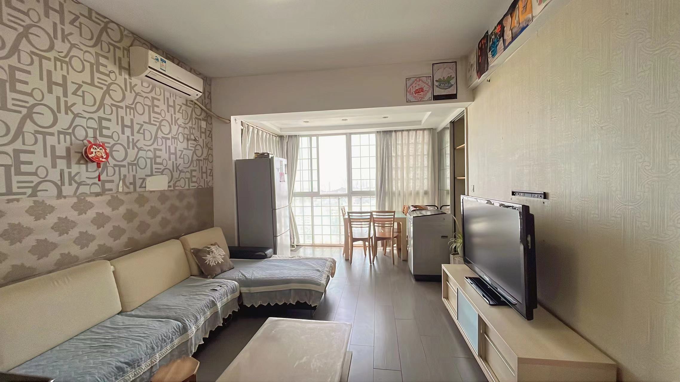 书香名邸一期 1室2厅2卫 1280.0元/月 书香名邸一期 1室2厅2卫 1280.0元/月室内图