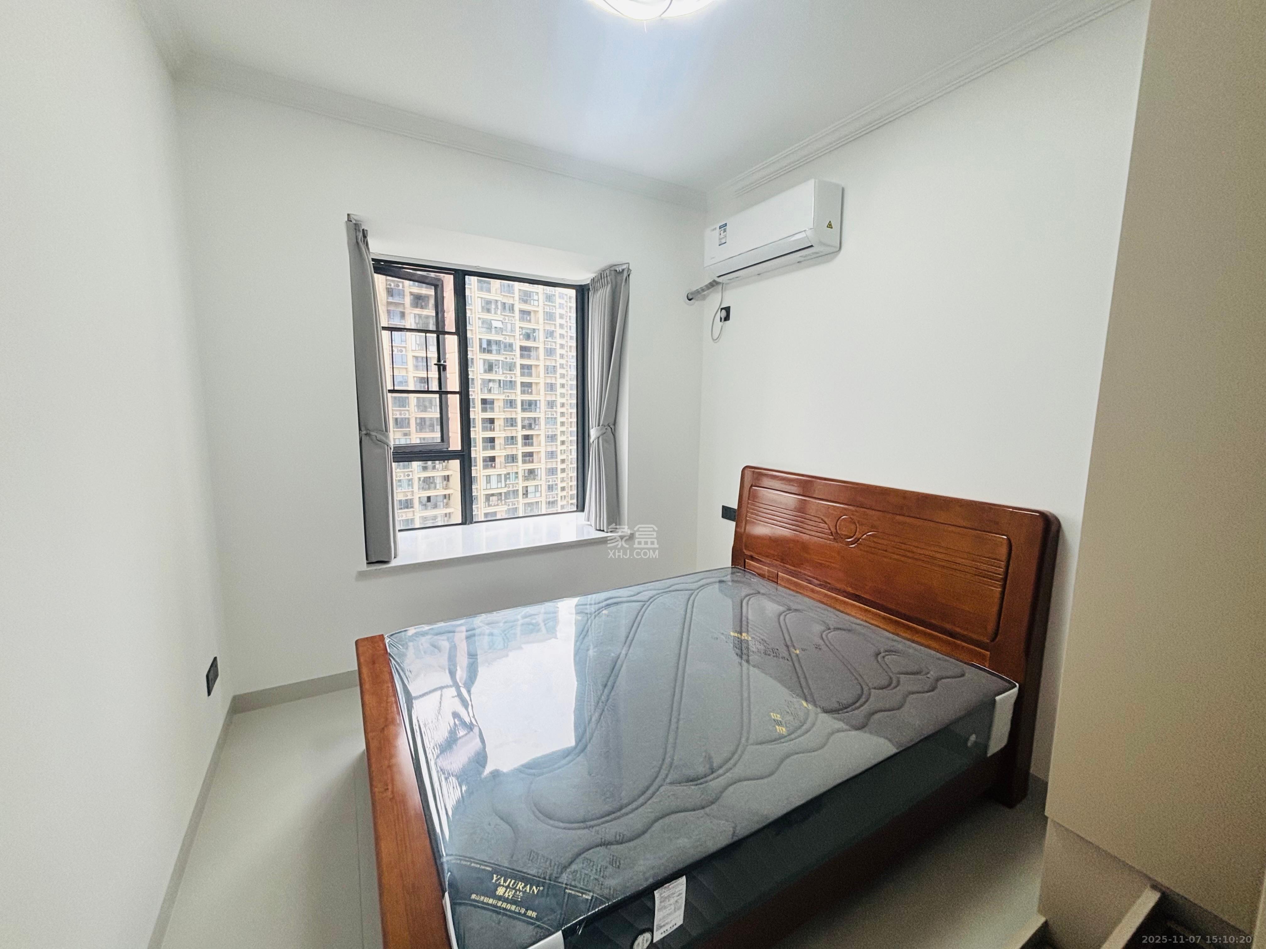 岭福家苑（天心佳苑）  3室2厅2卫    3600.0元/月室内图