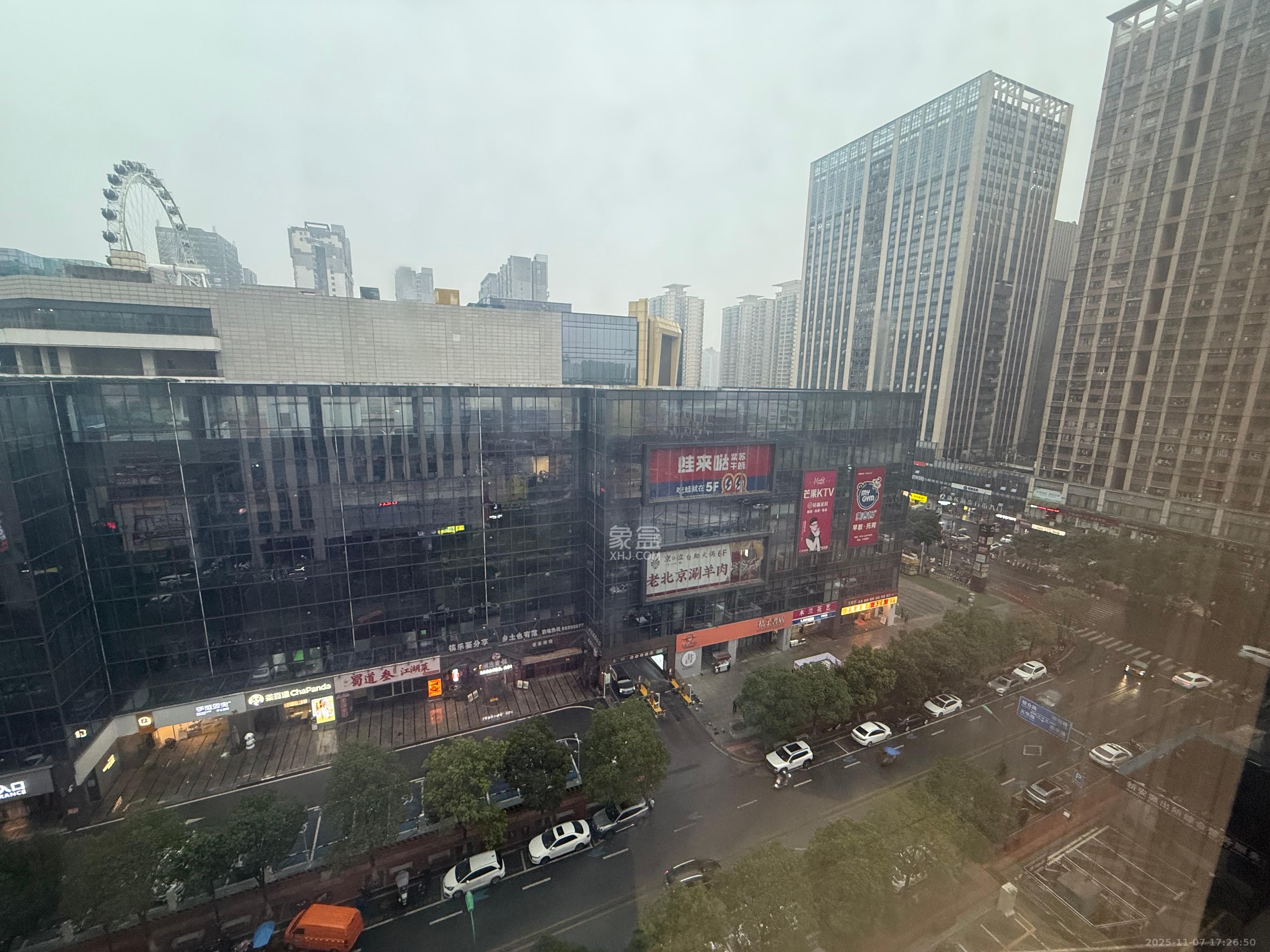 金科时代中心   300.0㎡      6000.0元/月室内图