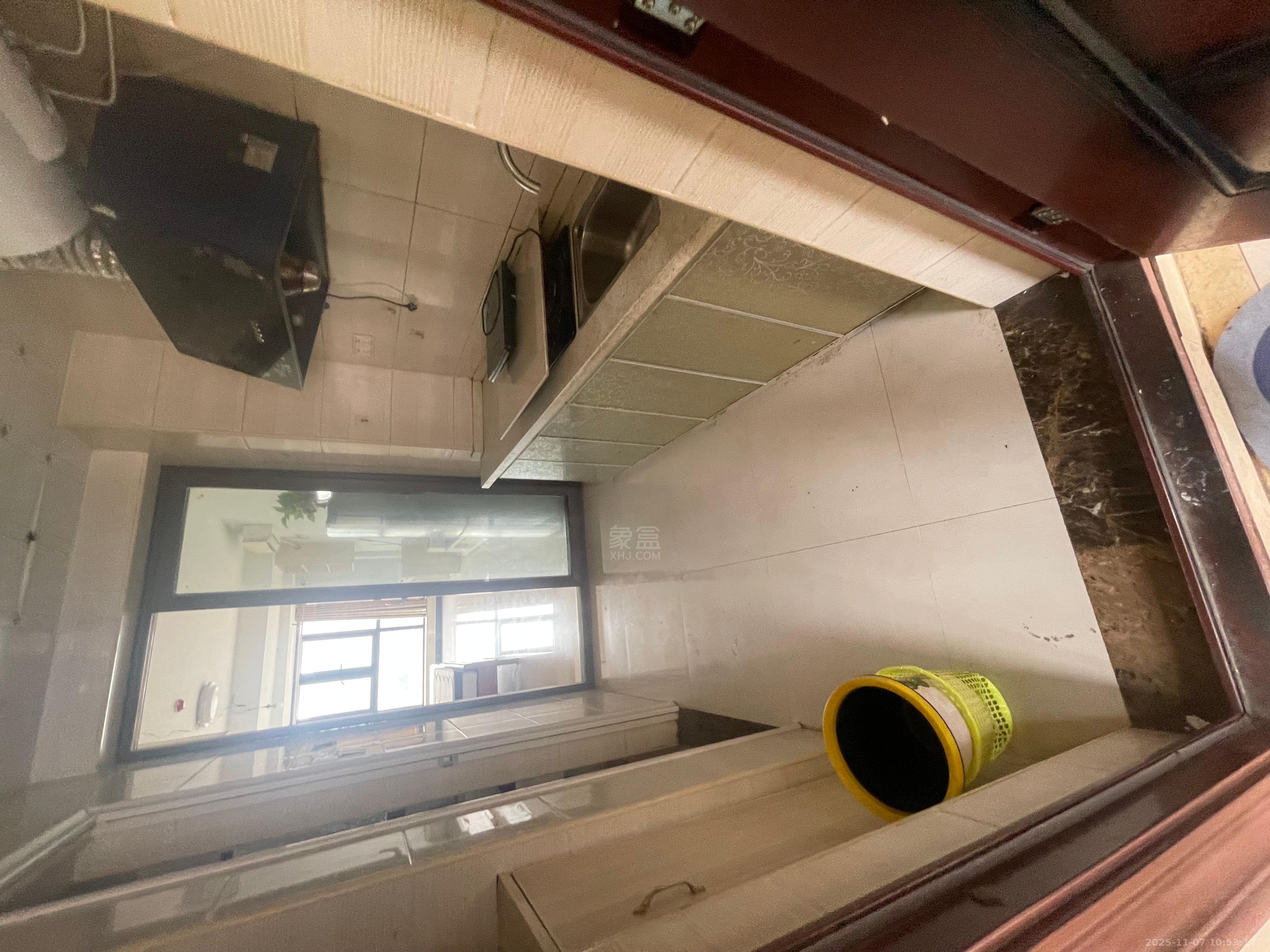 佳兆业金域天下三期  1室1厅1卫    1200.0元/月室内图1