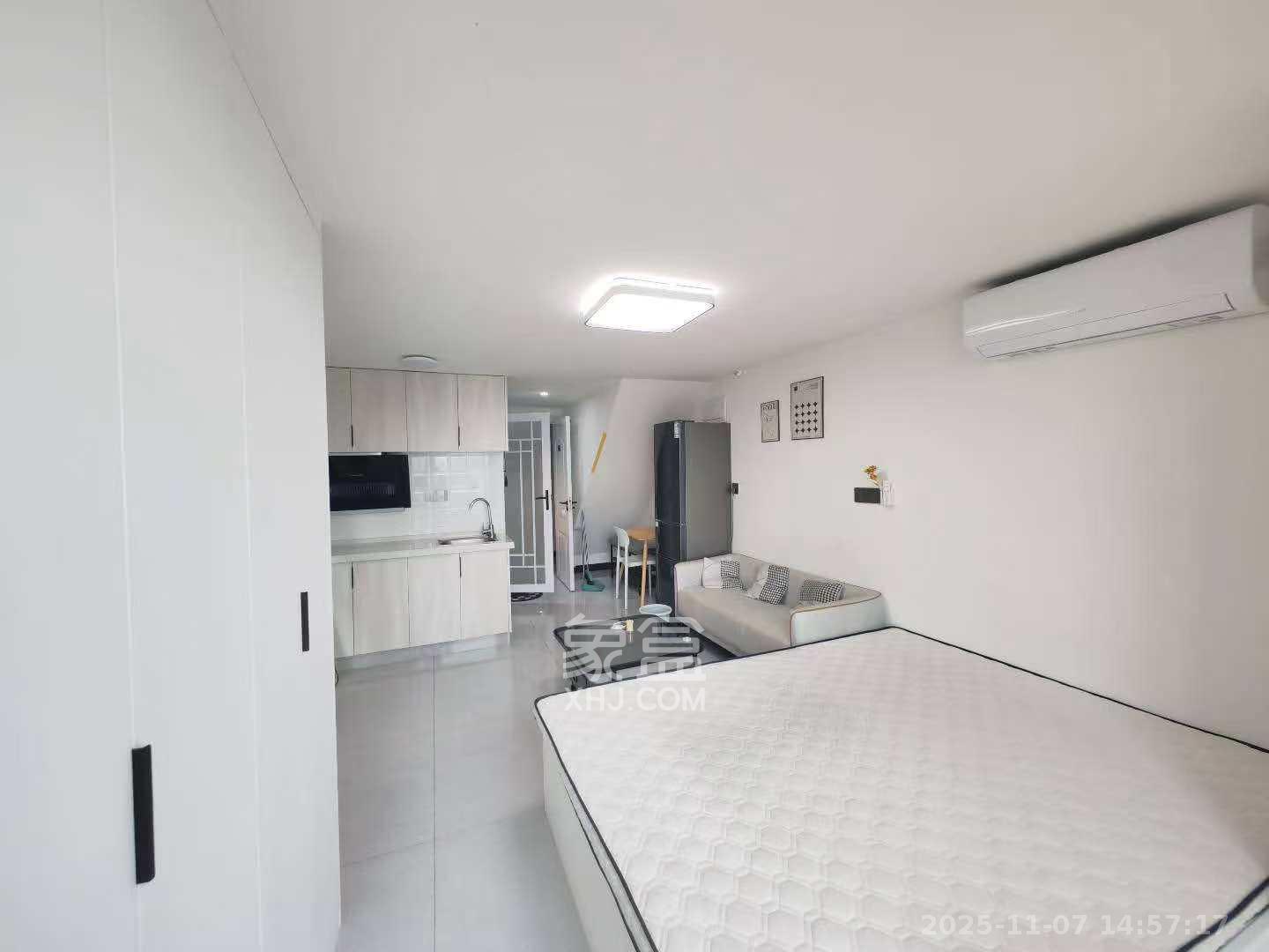 保利恒伟时光印象  1室1厅1卫    1200.0元/月室内图