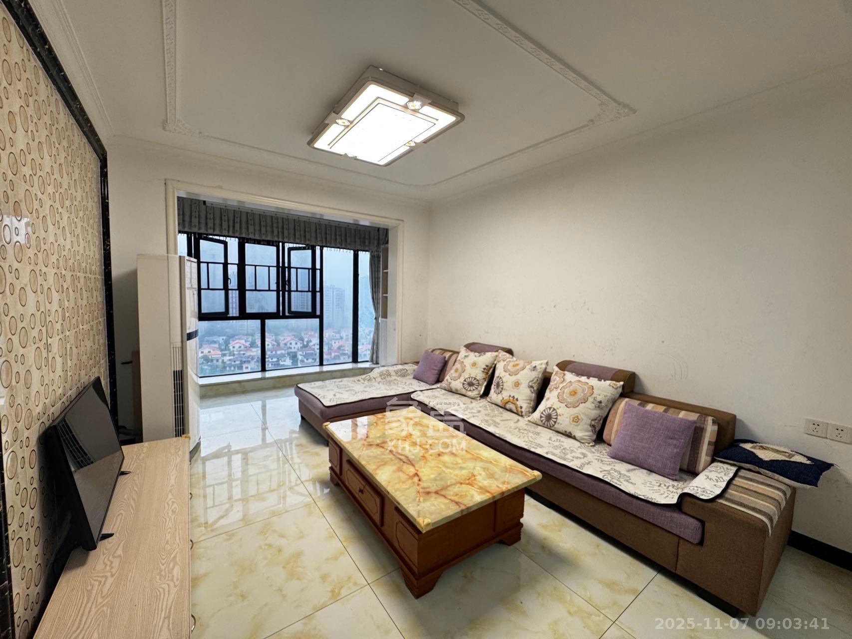 润和之悦（金泽园）  2室2厅1卫    1400.0元/月室内图