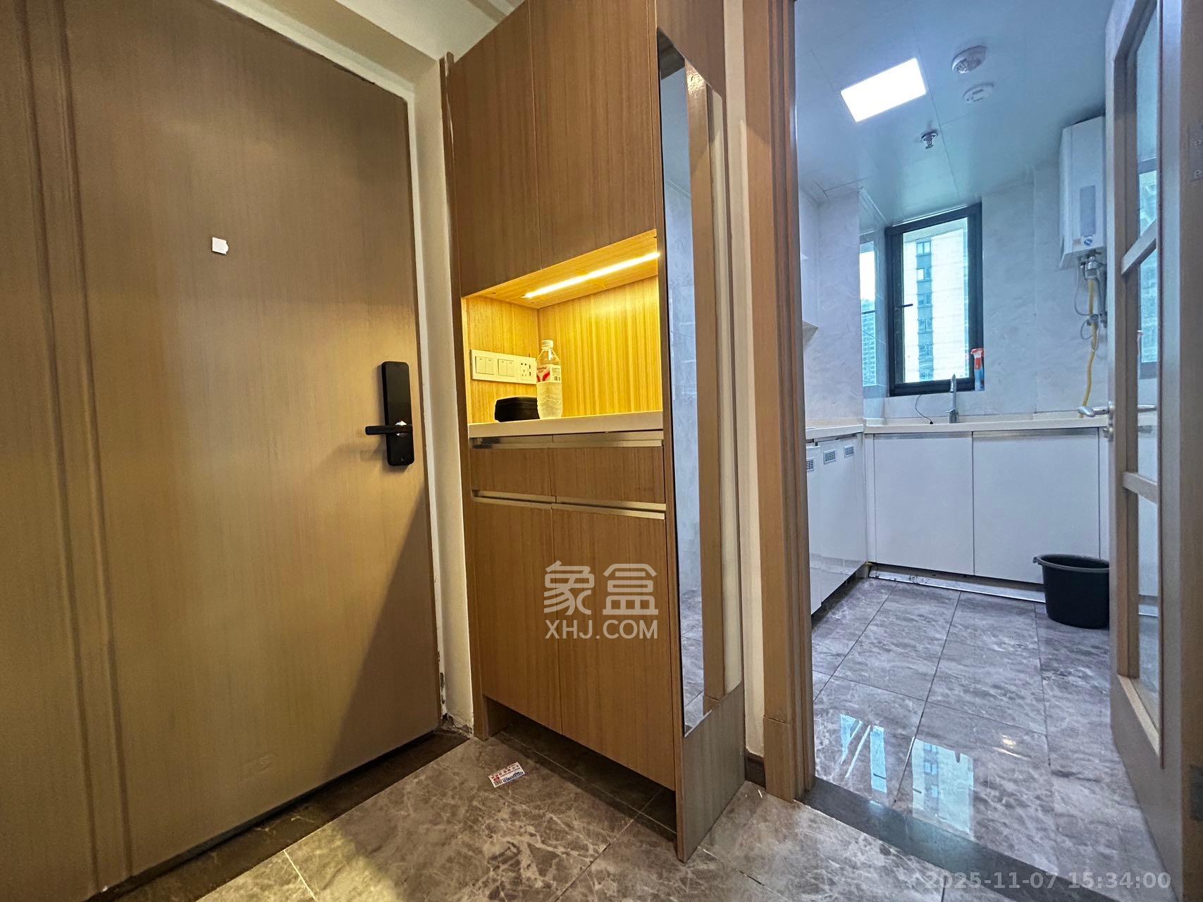 卓越浅水湾  1室0厅0卫    1900.0元/月室内图