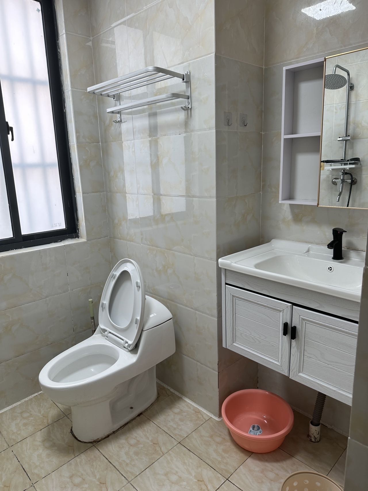 道客和悦坊 3室2厅2卫 125.0万 道客和悦坊 3室2厅2卫 125.0万客厅