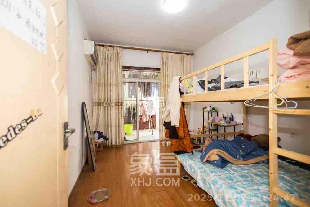 阳光紫薇园 4室2厅2卫 2800.0元/月 阳光紫薇园 4室2厅2卫 2800.0元/月室内图