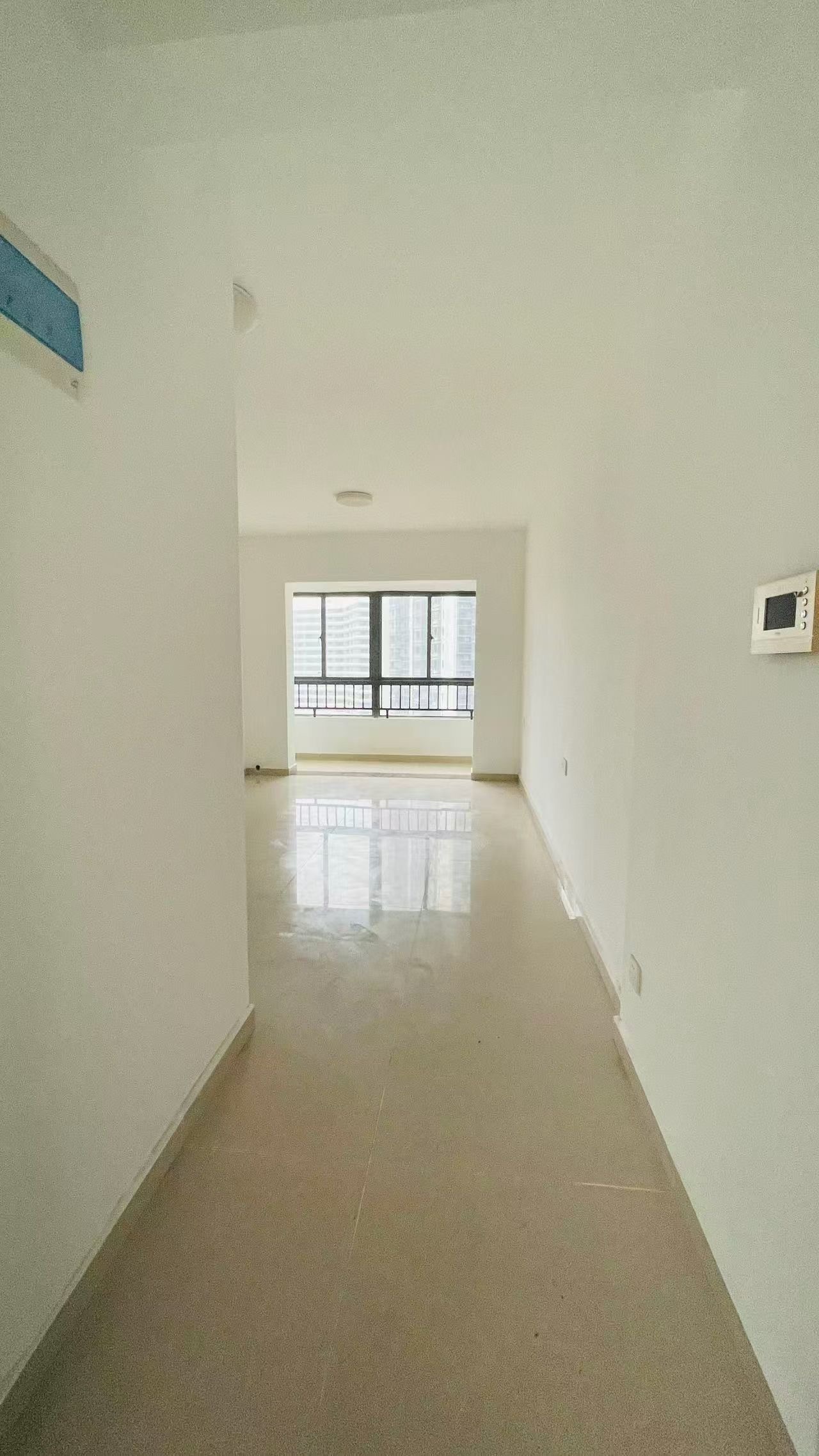 坡巷雅苑  1室0厅0卫    118.0万客厅