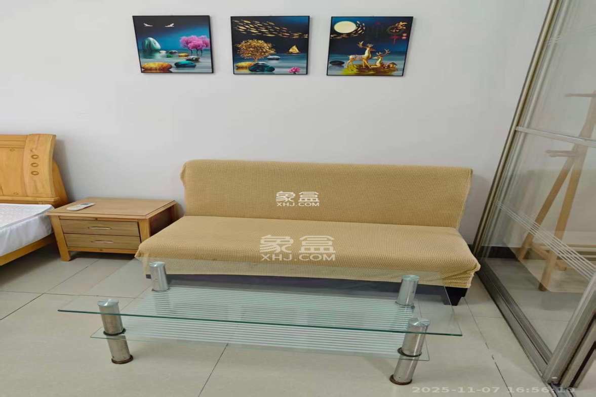 金领家族 1室1厅1卫 1280.0元/月 金领家族 1室1厅1卫 1280.0元/月室内图