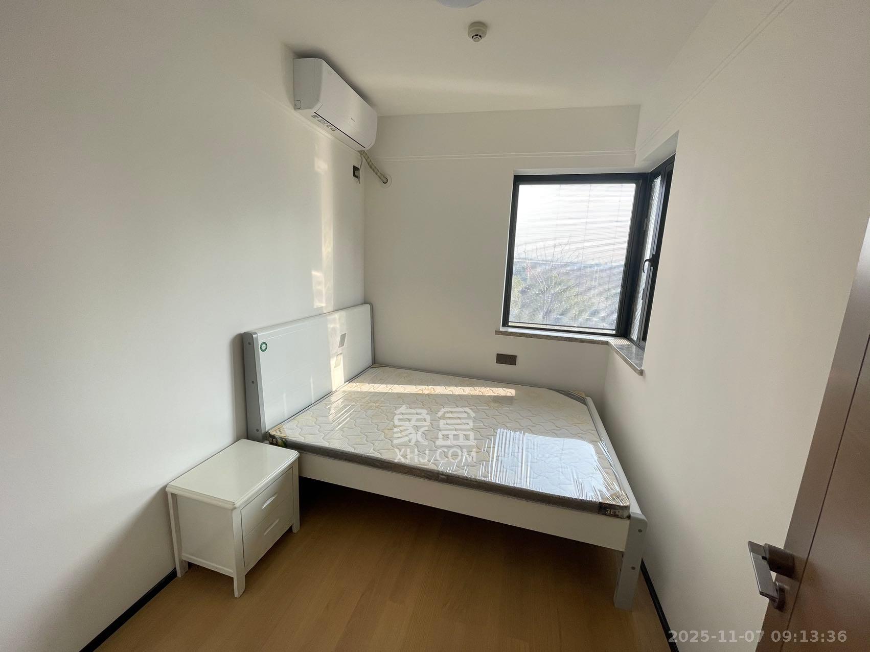 万科魅力之城天阔里  3室2厅2卫    2800.0元/月室内图