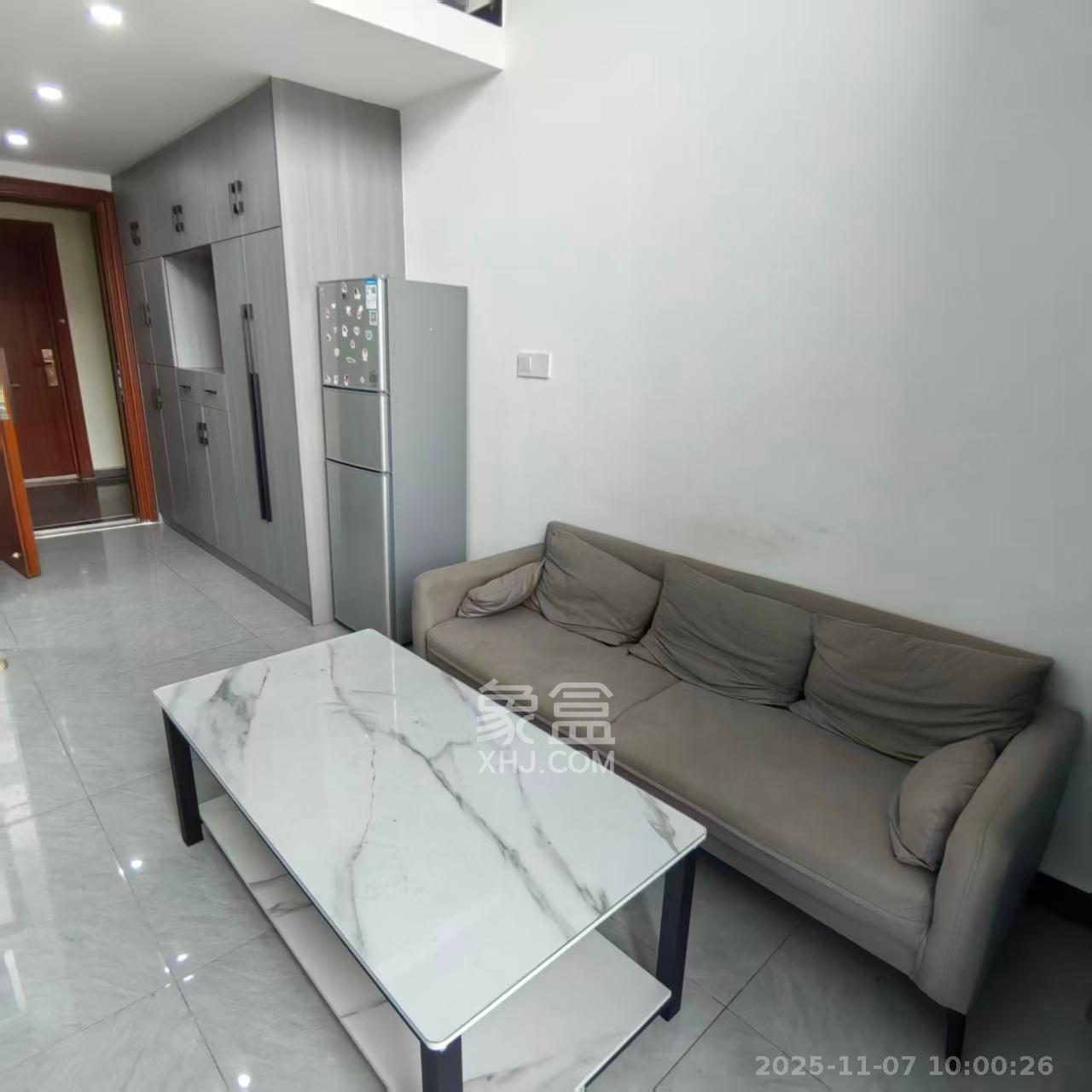 碧桂园星荟 1室1厅1卫 1300.0元/月 碧桂园星荟 1室1厅1卫 1300.0元/月室内图