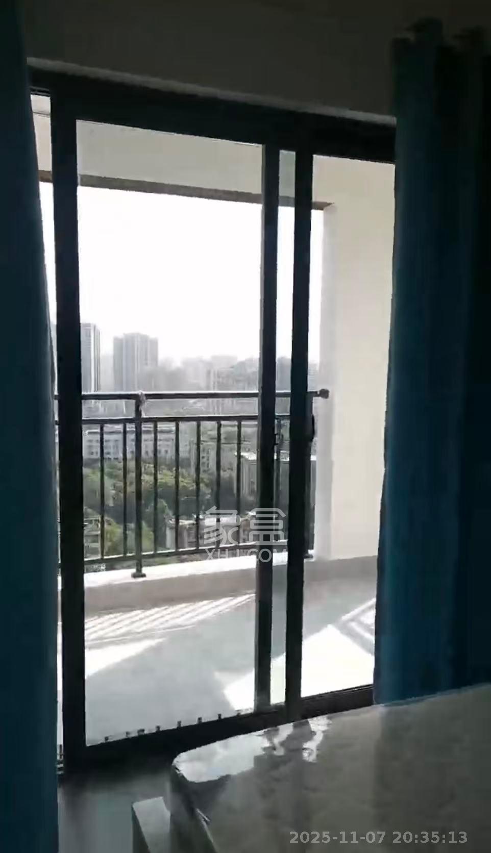 荣盛花语书苑  2室2厅1卫    2200.0元/月室内图