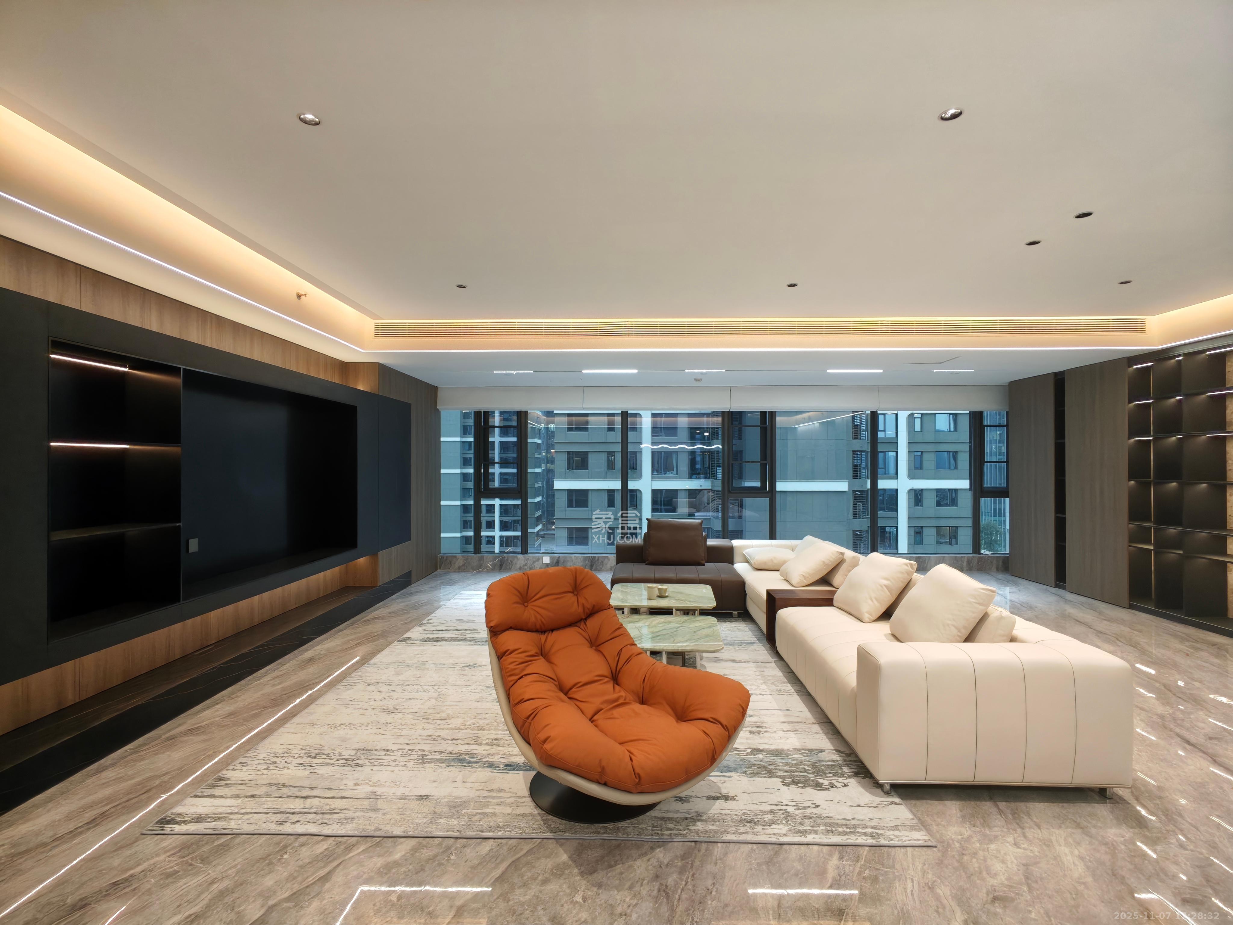 旭辉铂悦湘江  4室2厅4卫    20000.0元/月室内图