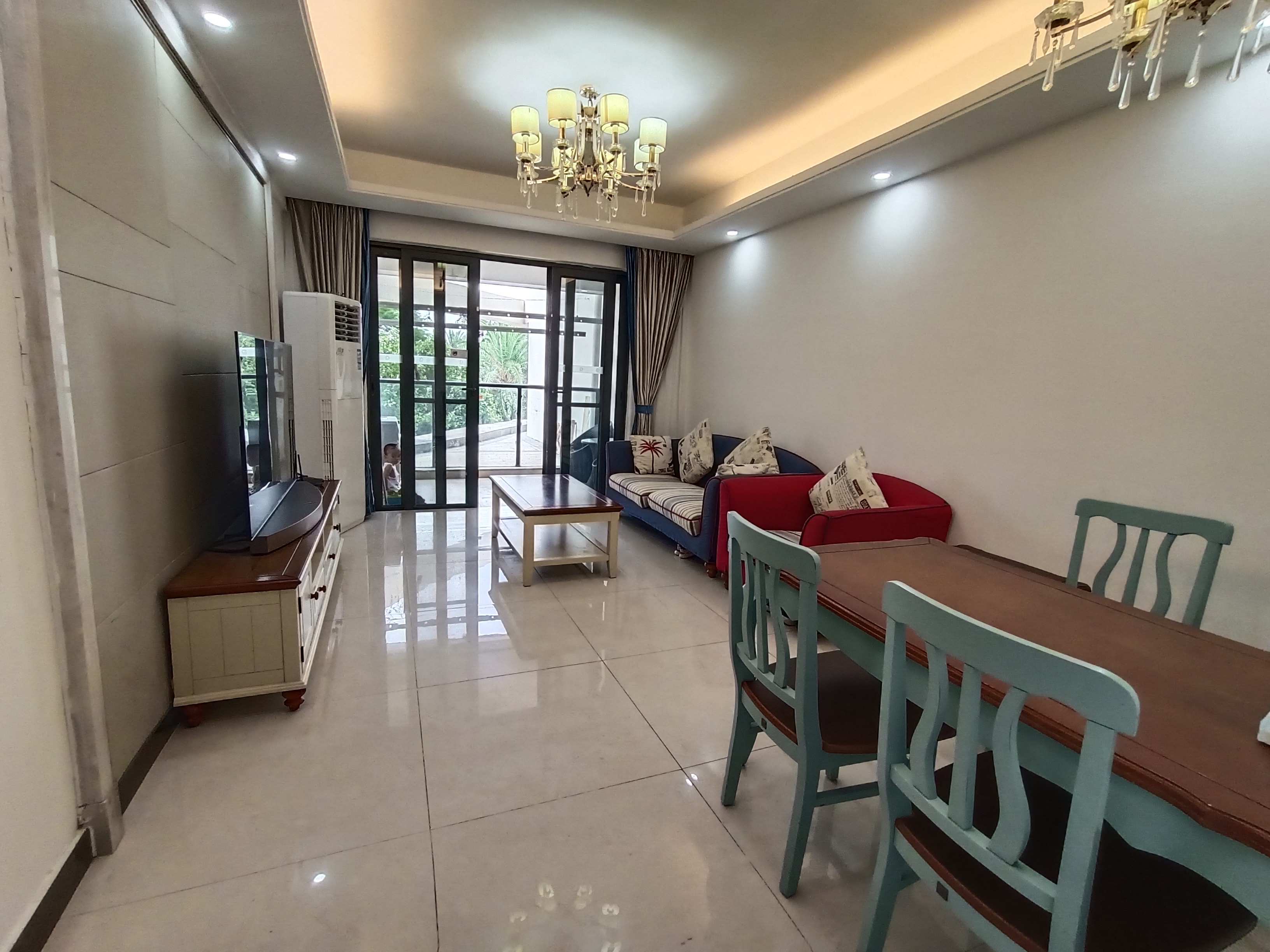 恒大海口湾二期 2室2厅1卫 2400.0元/月 恒大海口湾二期 2室2厅1卫 2400.0元/月室内图