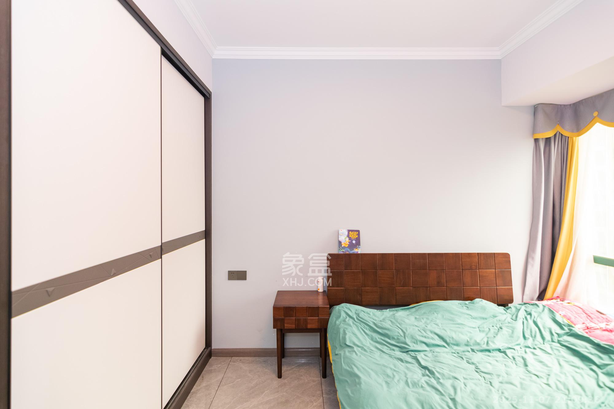 富基世纪公园 3室2厅1卫 60.0万 富基世纪公园 3室2厅1卫 60.0万卧室