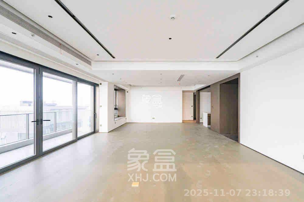 万科瑧湾汇  4室2厅4卫    18000.0元/月室内图