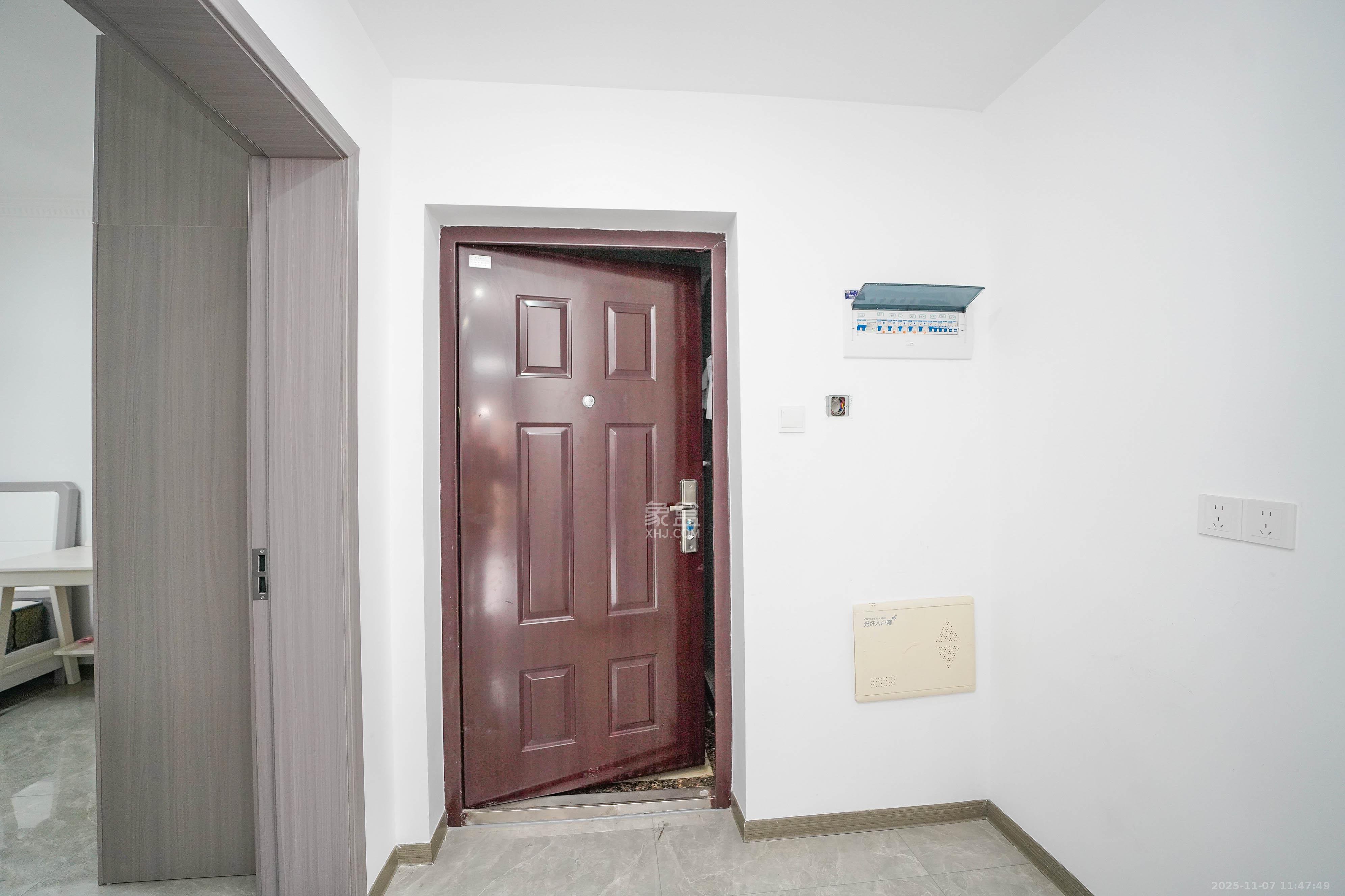 福天藏郡院子 3室2厅1卫 2000.0元/月 福天藏郡院子 3室2厅1卫 2000.0元/月室内图