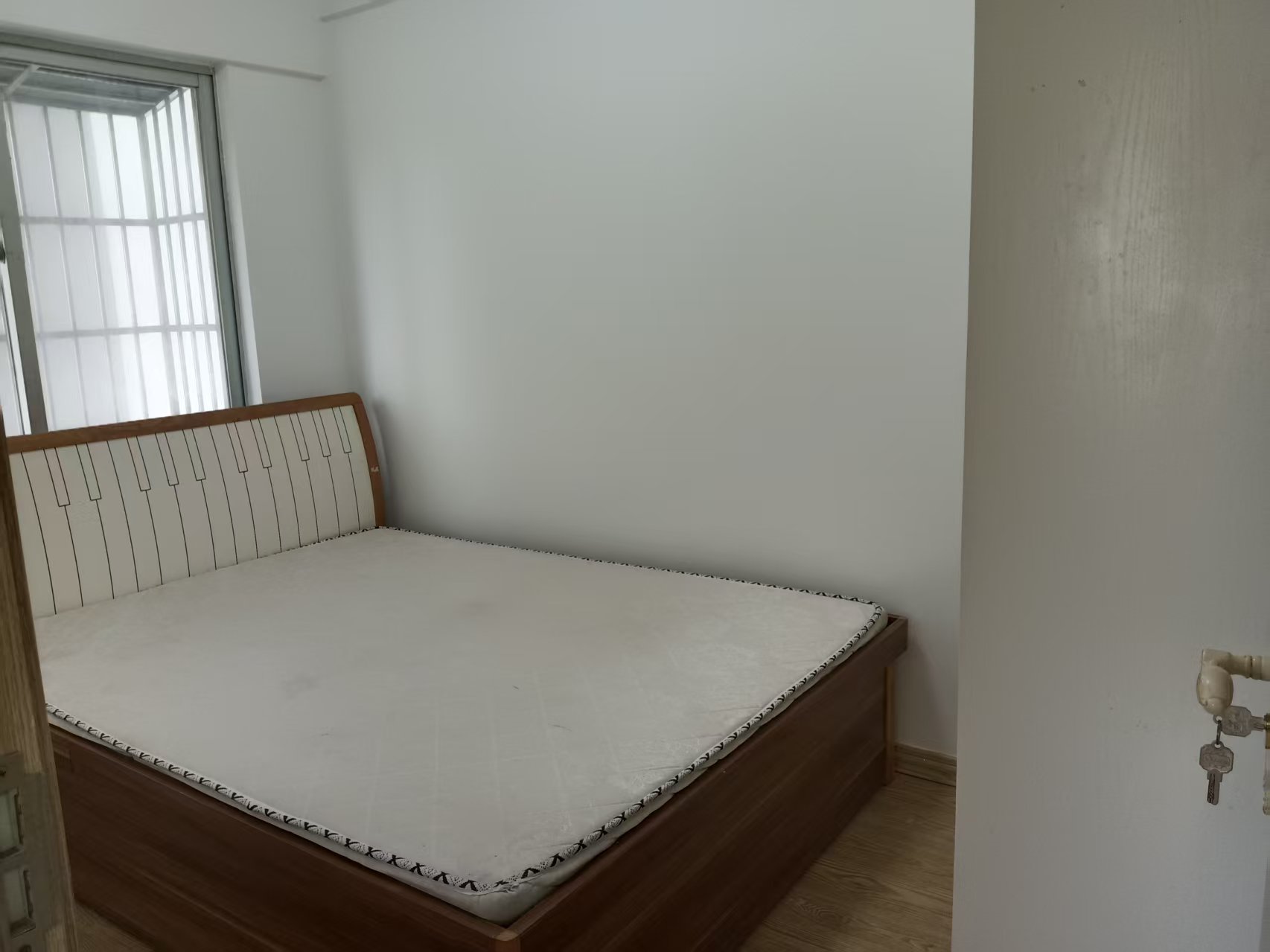 福秀小区 2室2厅1卫 2000.0元/月 福秀小区 2室2厅1卫 2000.0元/月室内图