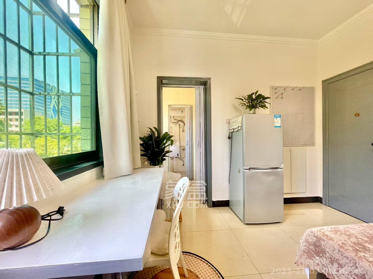 熊家湾安置小区  1室1厅1卫    1400.0元/月室内图