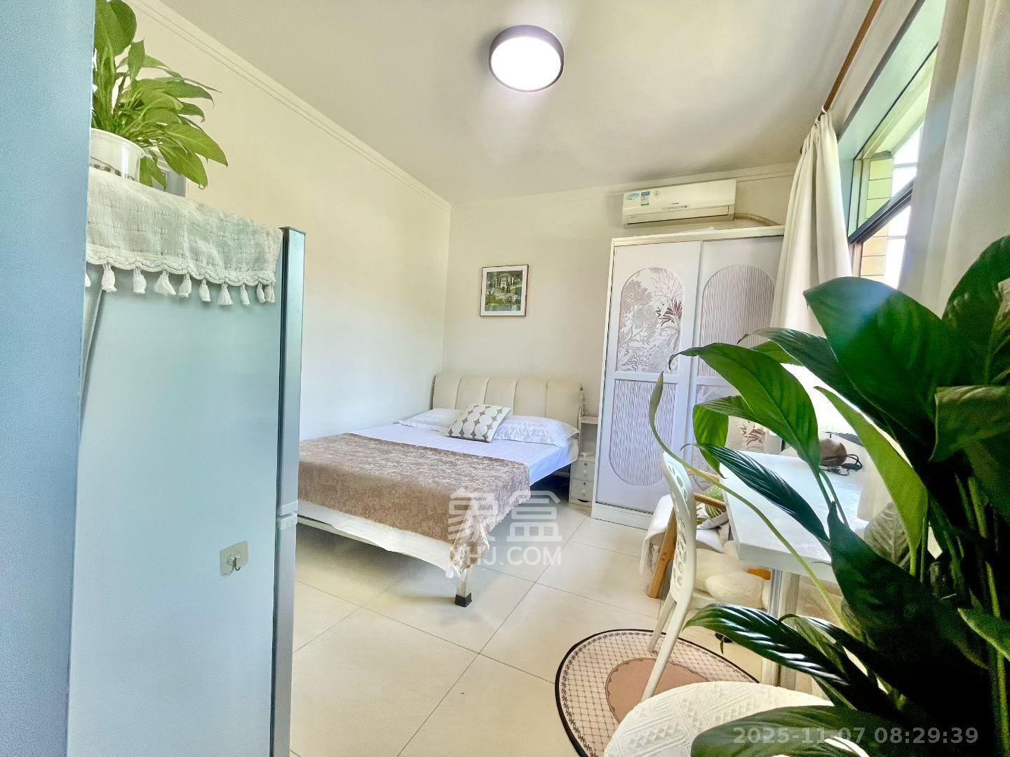 熊家湾安置小区  1室1厅1卫    1400.0元/月