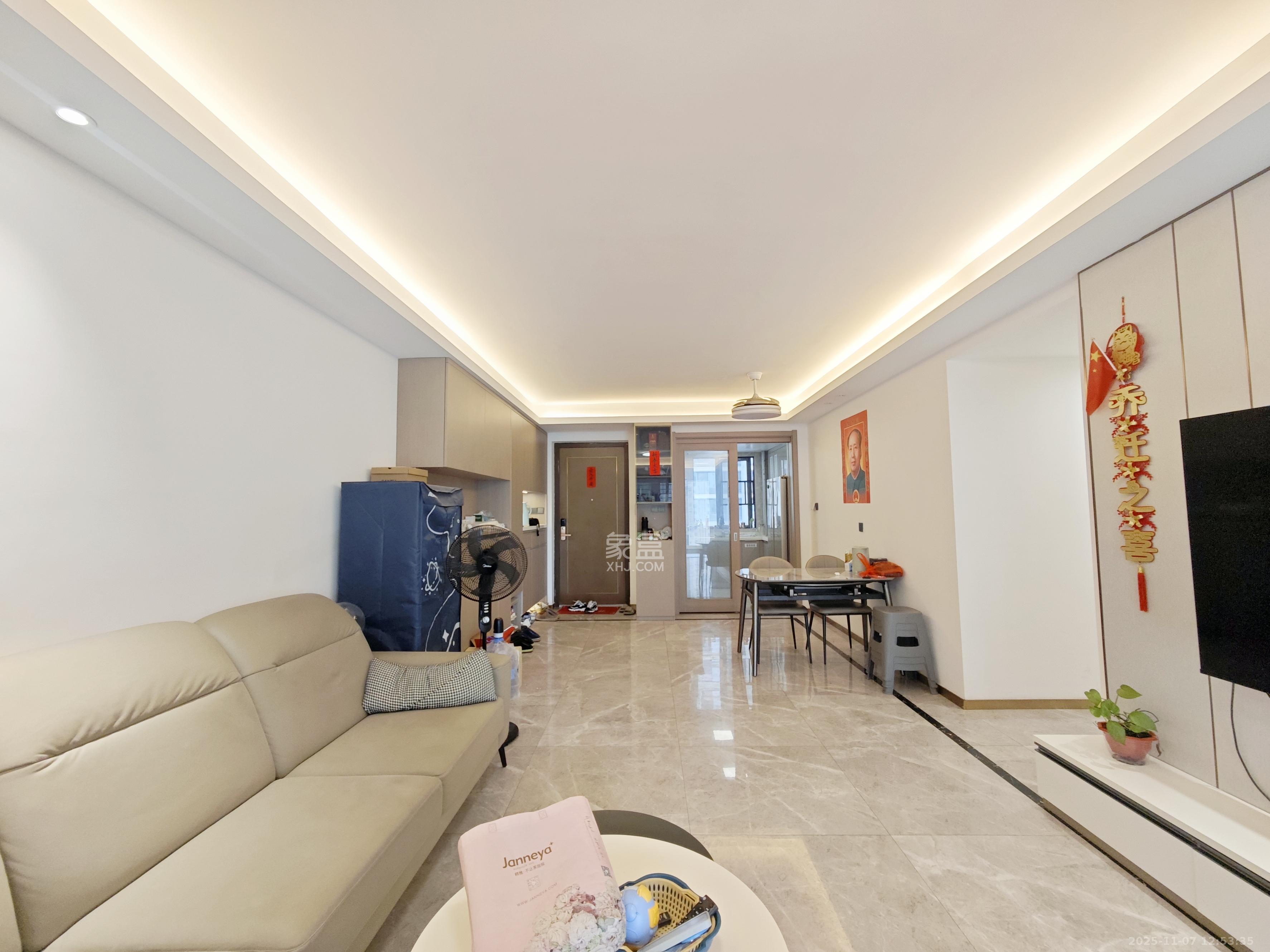 旭辉雨花郡  4室2厅2卫    4600.0元/月