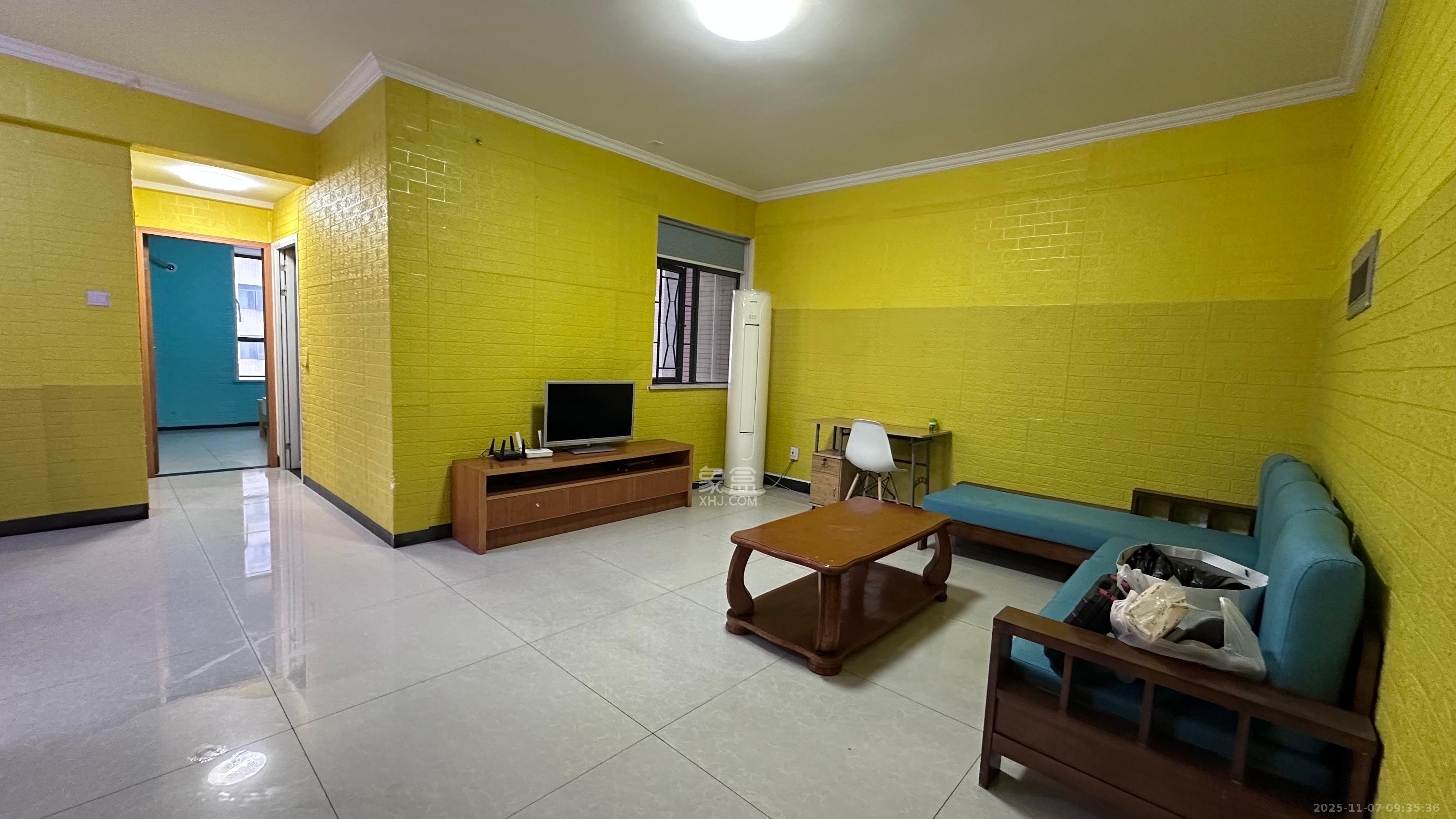 茶山馨苑 3室2厅1卫 2300.0元/月 茶山馨苑 3室2厅1卫 2300.0元/月室内图