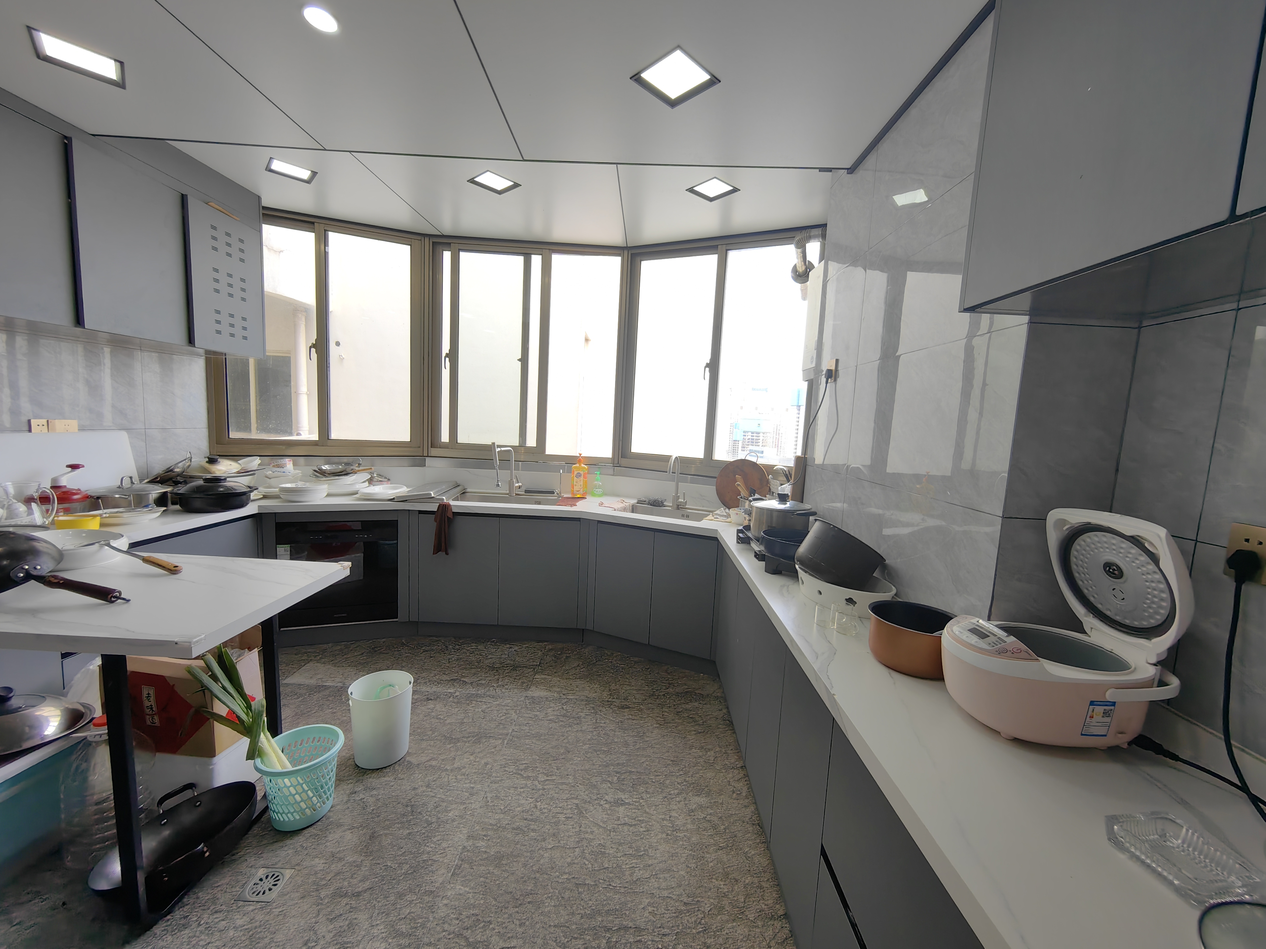 龙泉家园  4室2厅2卫    198.0万室内图