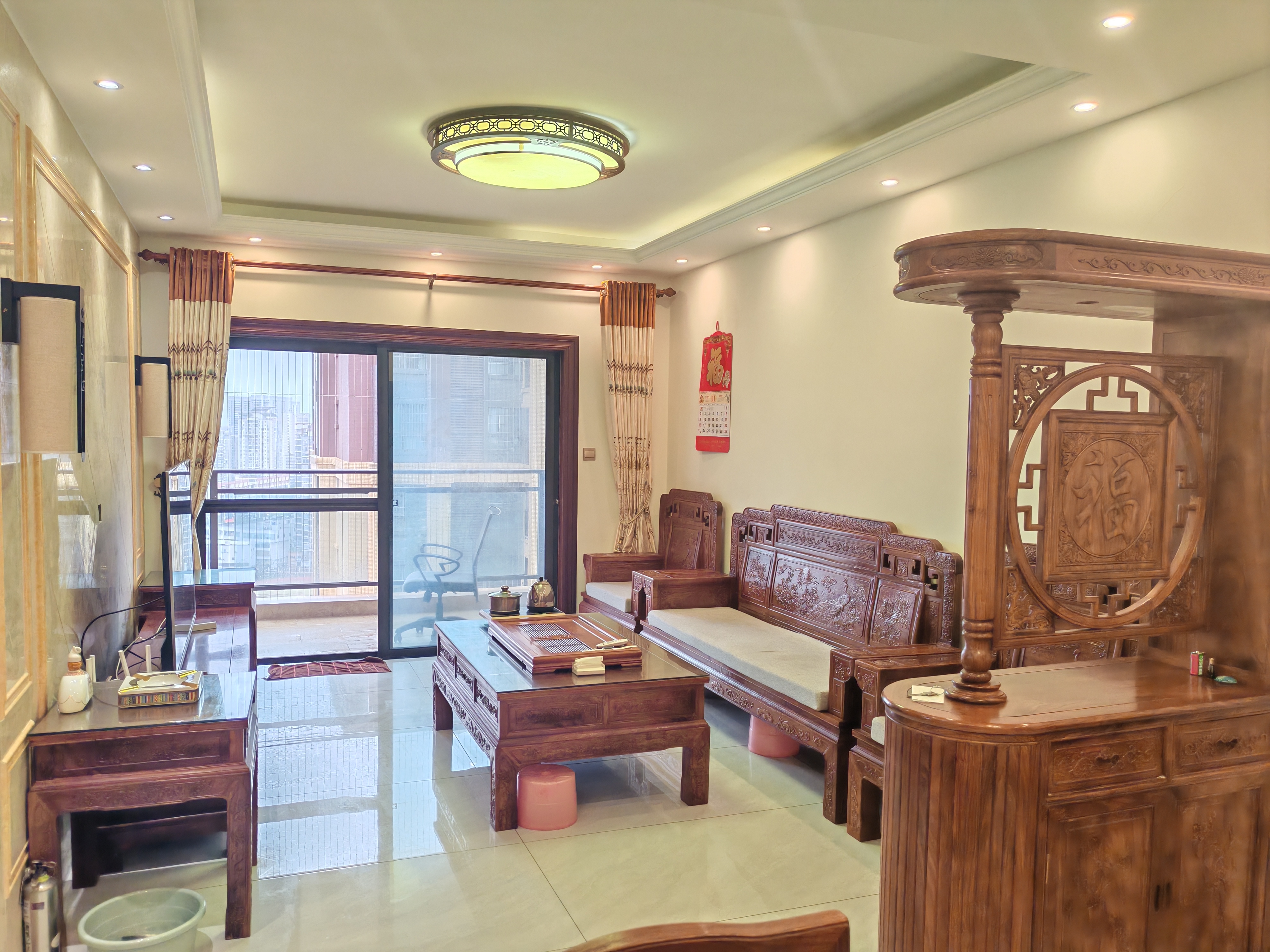 怡和湖城大境 2室2厅1卫 3200.0元/月 怡和湖城大境 2室2厅1卫 3200.0元/月室内图