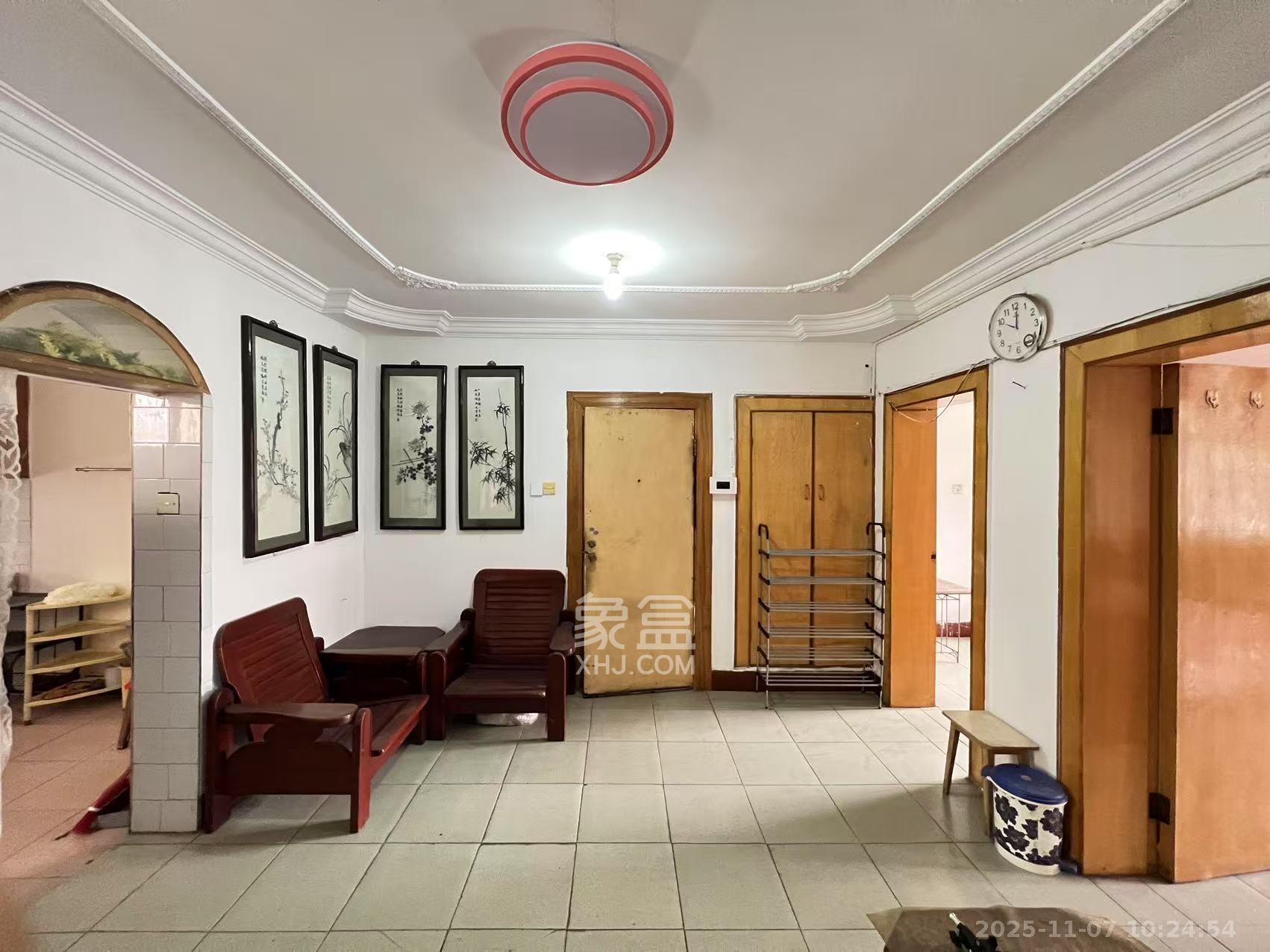 湖橡宿舍/湖橡小区 1室0厅0卫 1500.0元/月 湖橡宿舍/湖橡小区 1室0厅0卫 1500.0元/月室内图