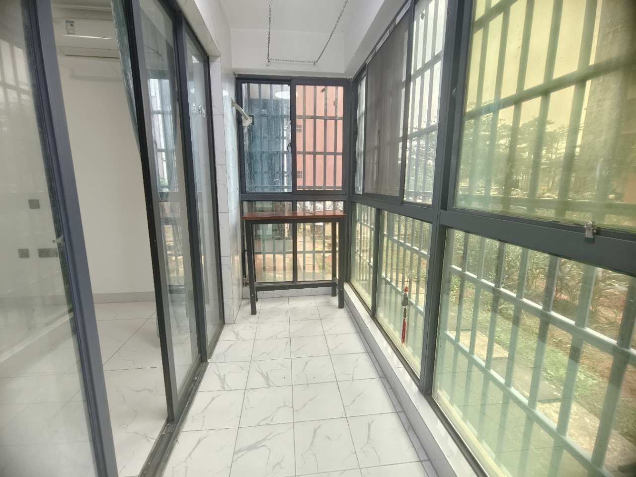 海糖小区一二期  2室2厅1卫    2000.0元/月室内图