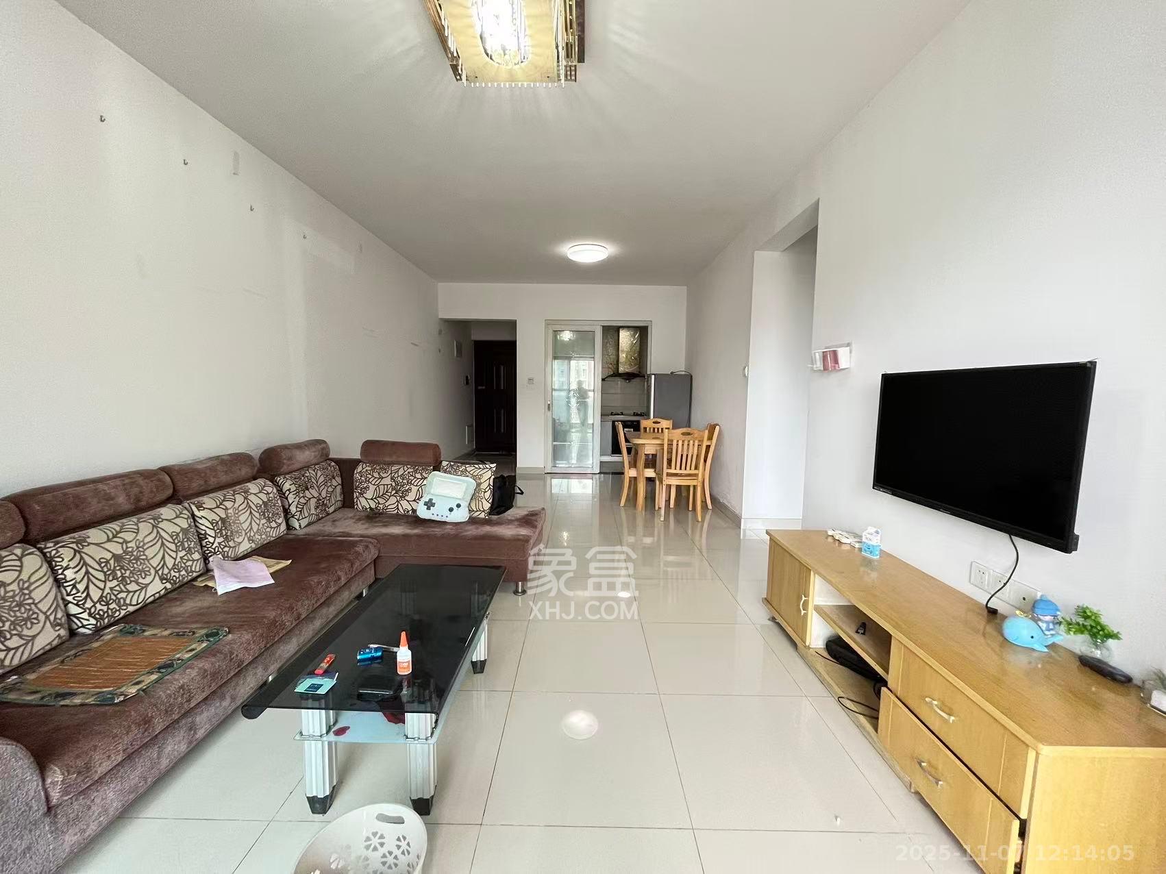 达美D6区 3室2厅2卫 2500.0元/月 达美D6区 3室2厅2卫 2500.0元/月室内图