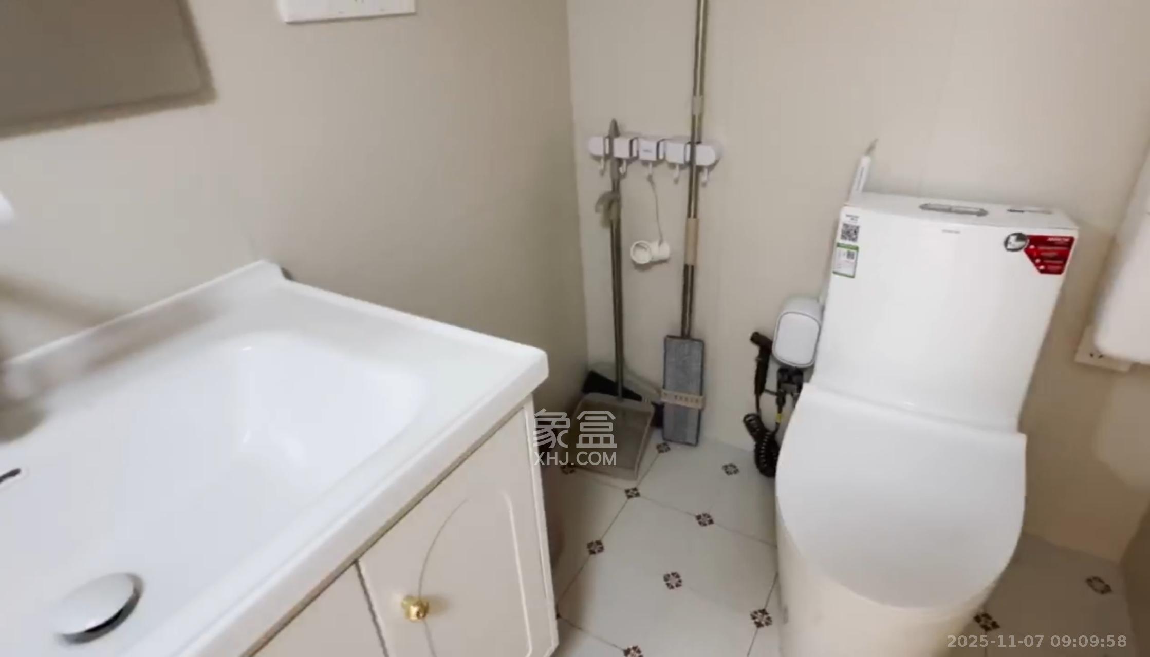 建发养云  2室1厅1卫    3200.0元/月室内图