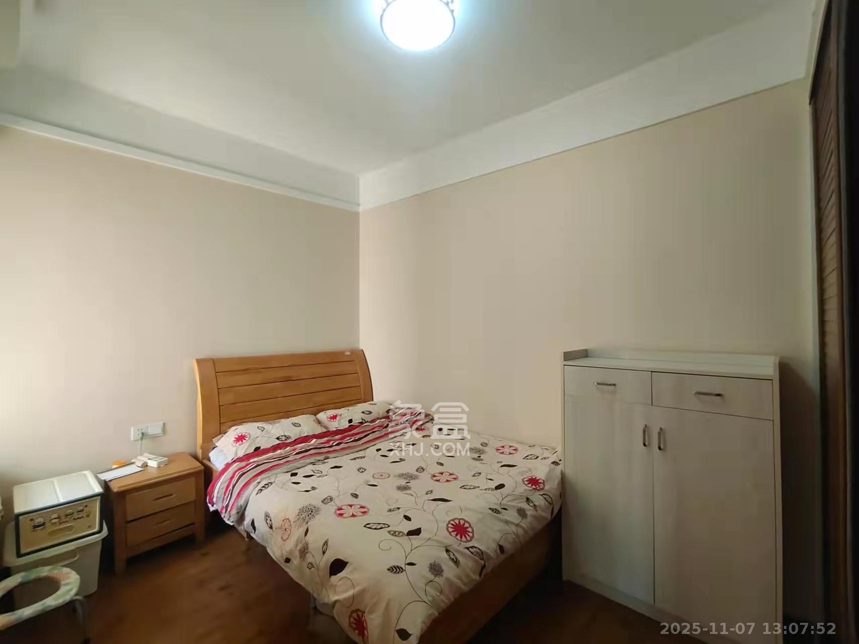 金房奥斯卡  2室1厅1卫    2200.0元/月室内图