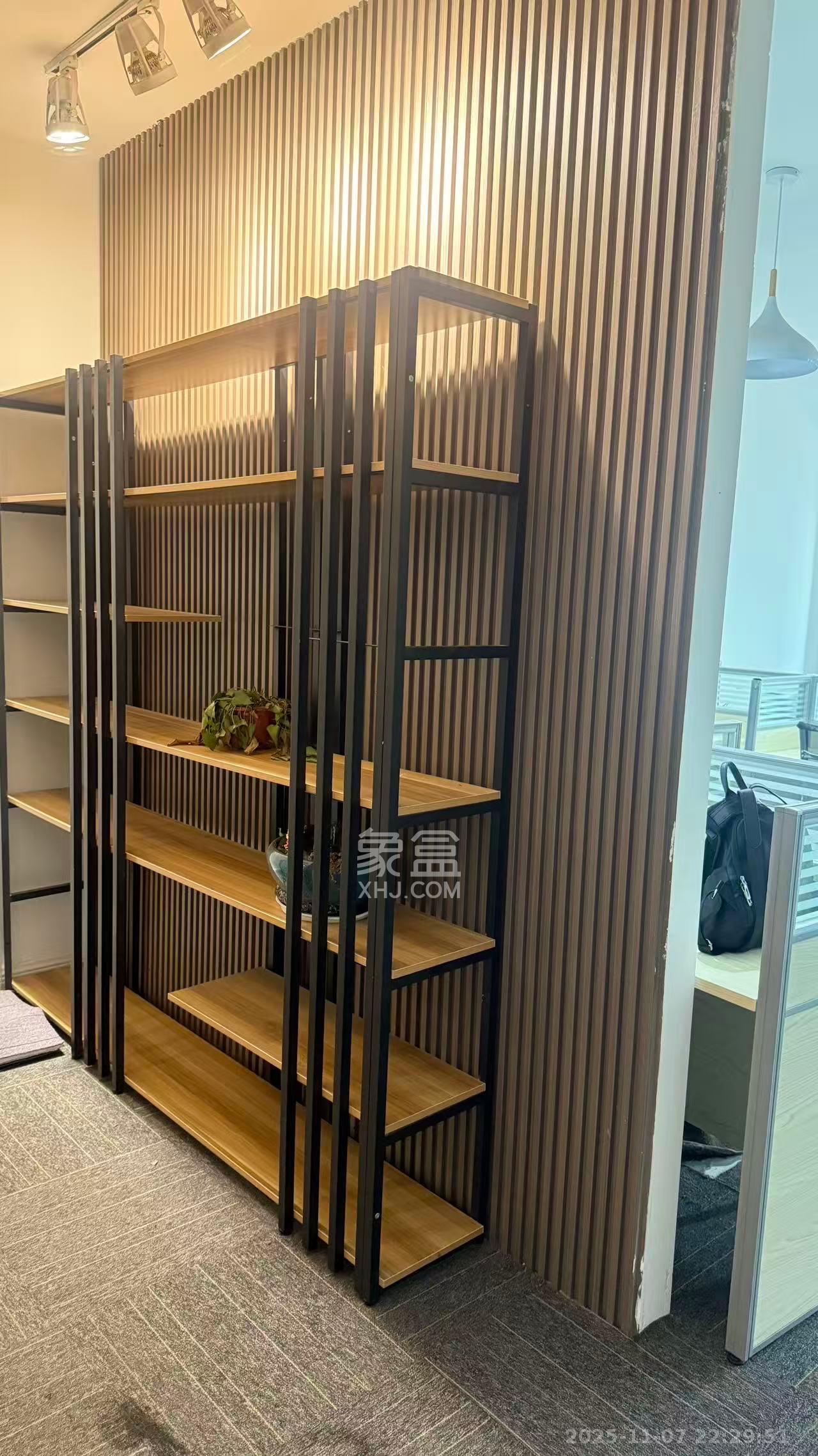 复地星光天地  3室2厅1卫    4200.0元/月室内图