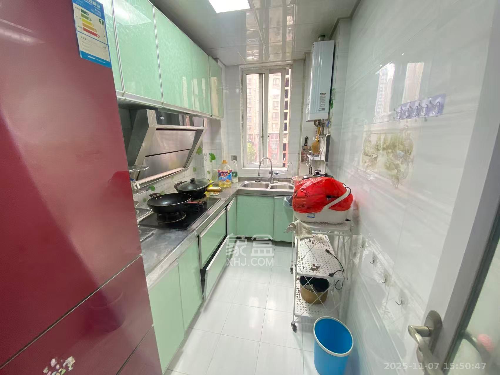 鑫科明珠 2室2厅1卫 2200.0元/月 鑫科明珠 2室2厅1卫 2200.0元/月室内图